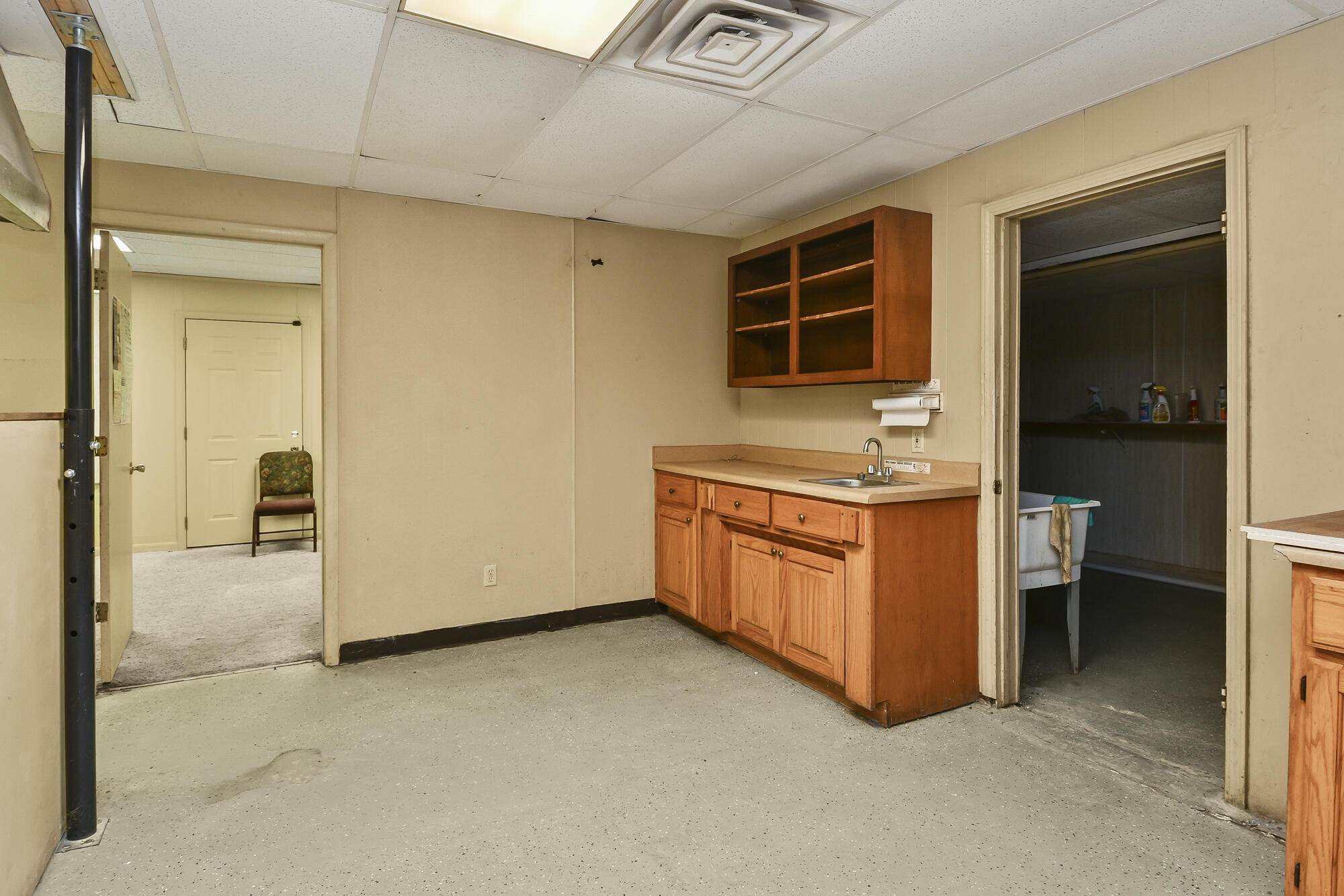 14981 Business 13 Property Photo 49