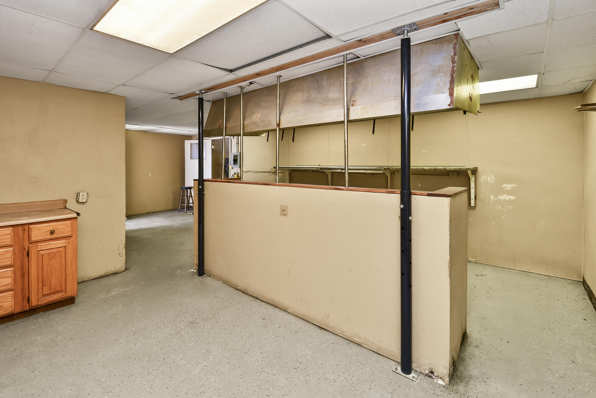 14981 Business 13 Property Photo 55
