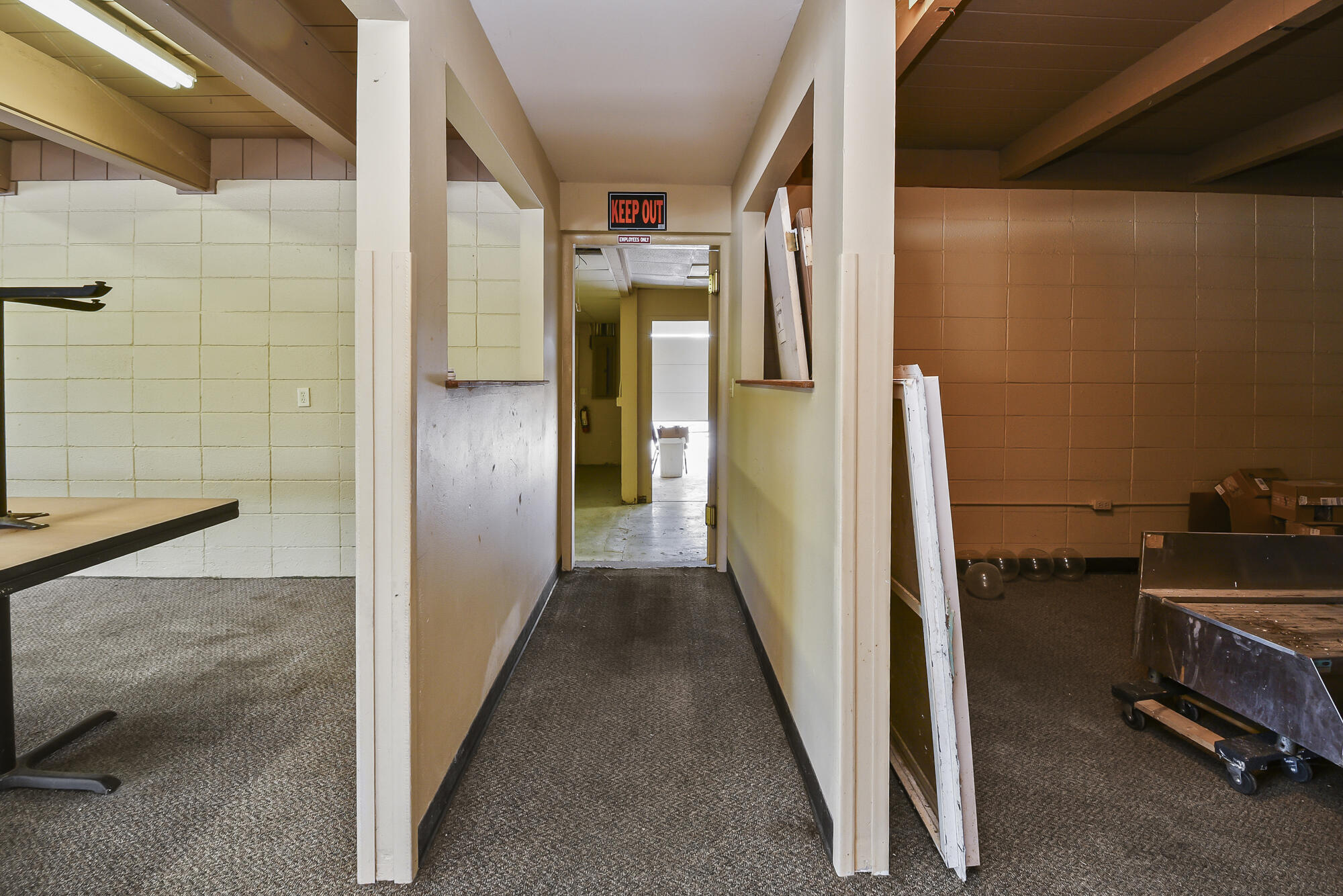 14981 Business 13 Property Photo 70