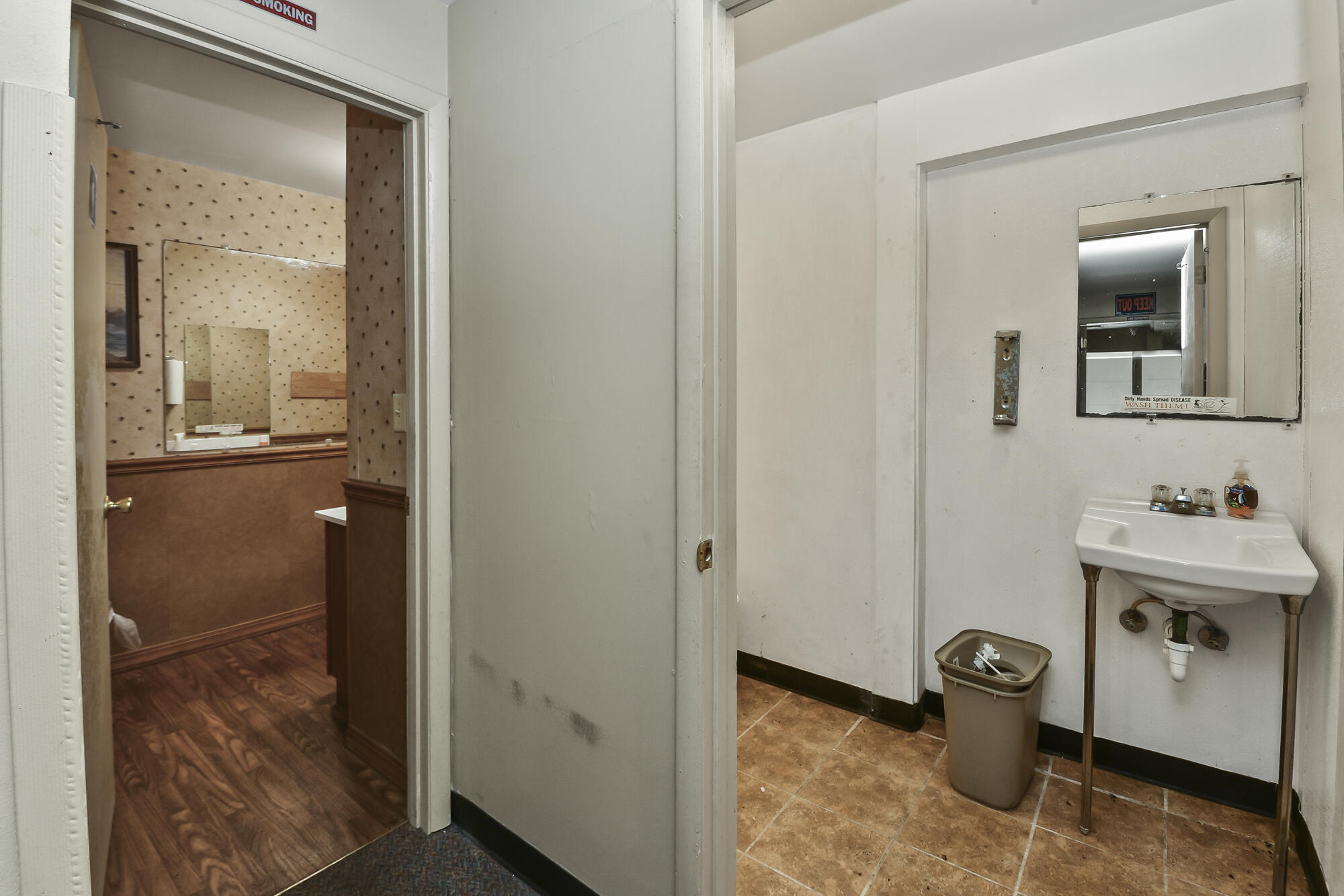 14981 Business 13 Property Photo 72