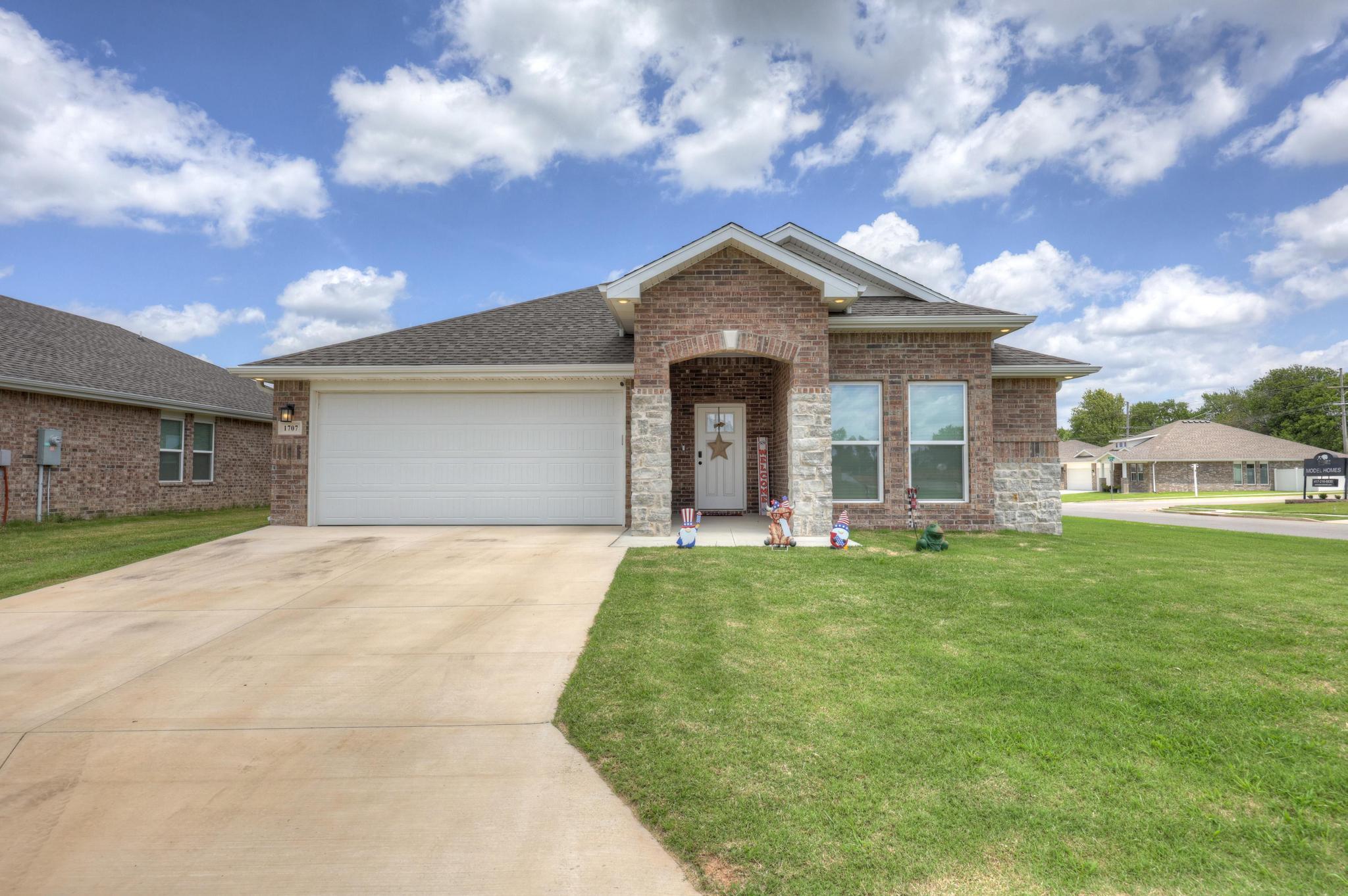 1707 Sedge Street Property Photo 1