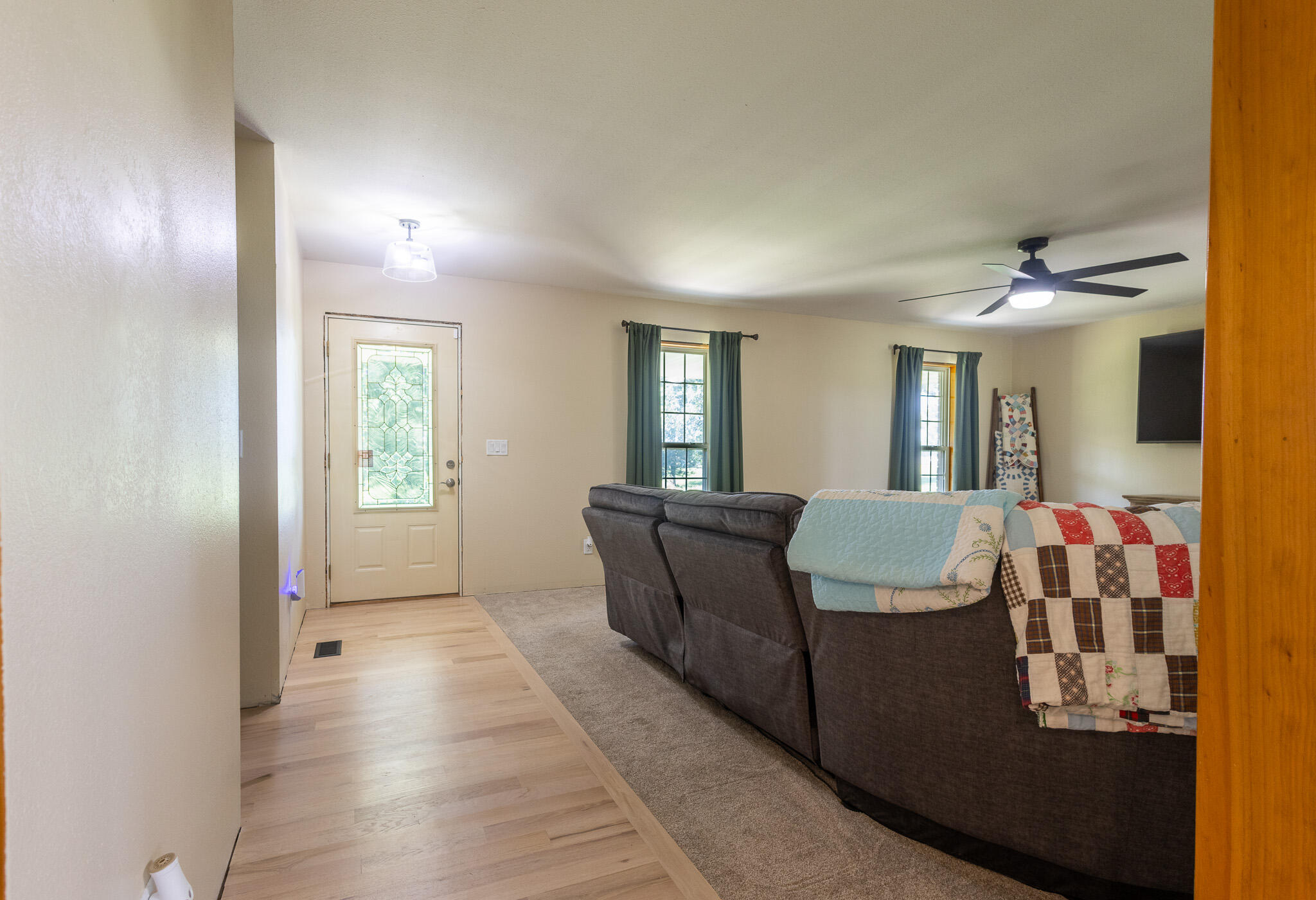 20100 Farm Road 2027 Property Photo 6