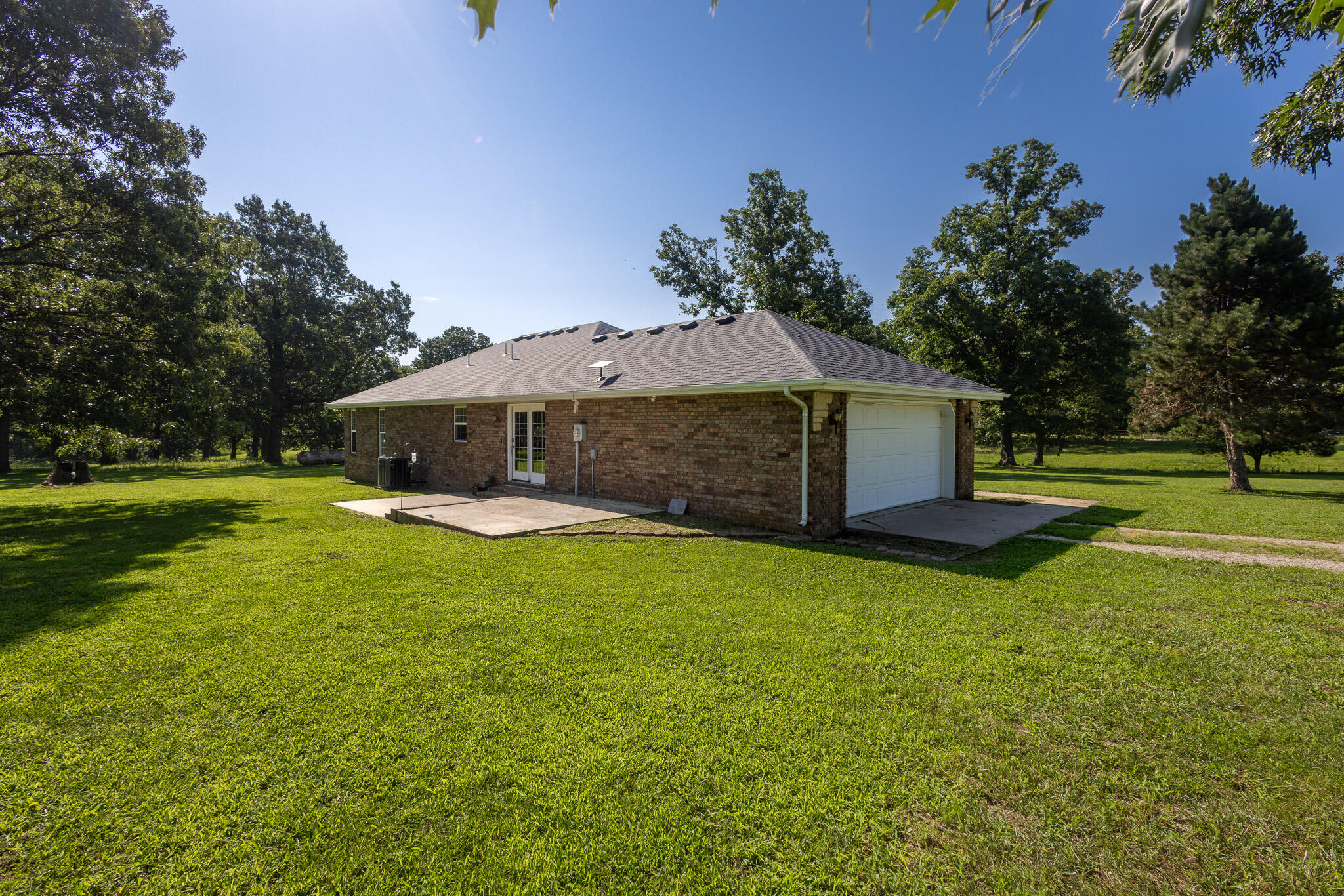20100 Farm Road 2027 Property Photo 25