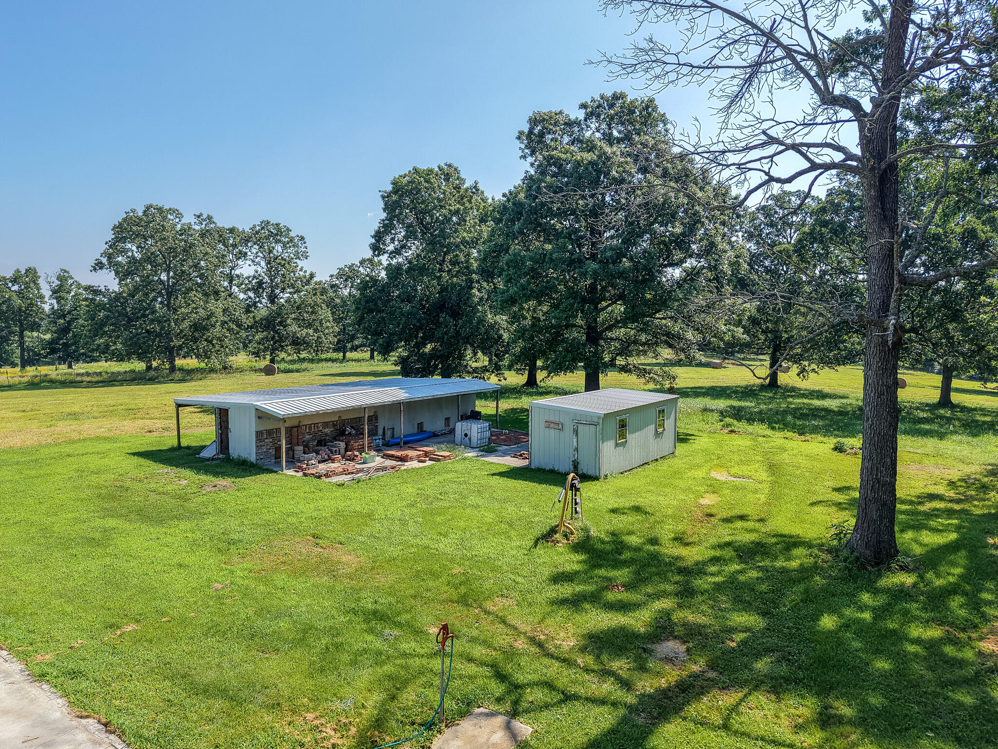 20100 Farm Road 2027 Property Photo 31