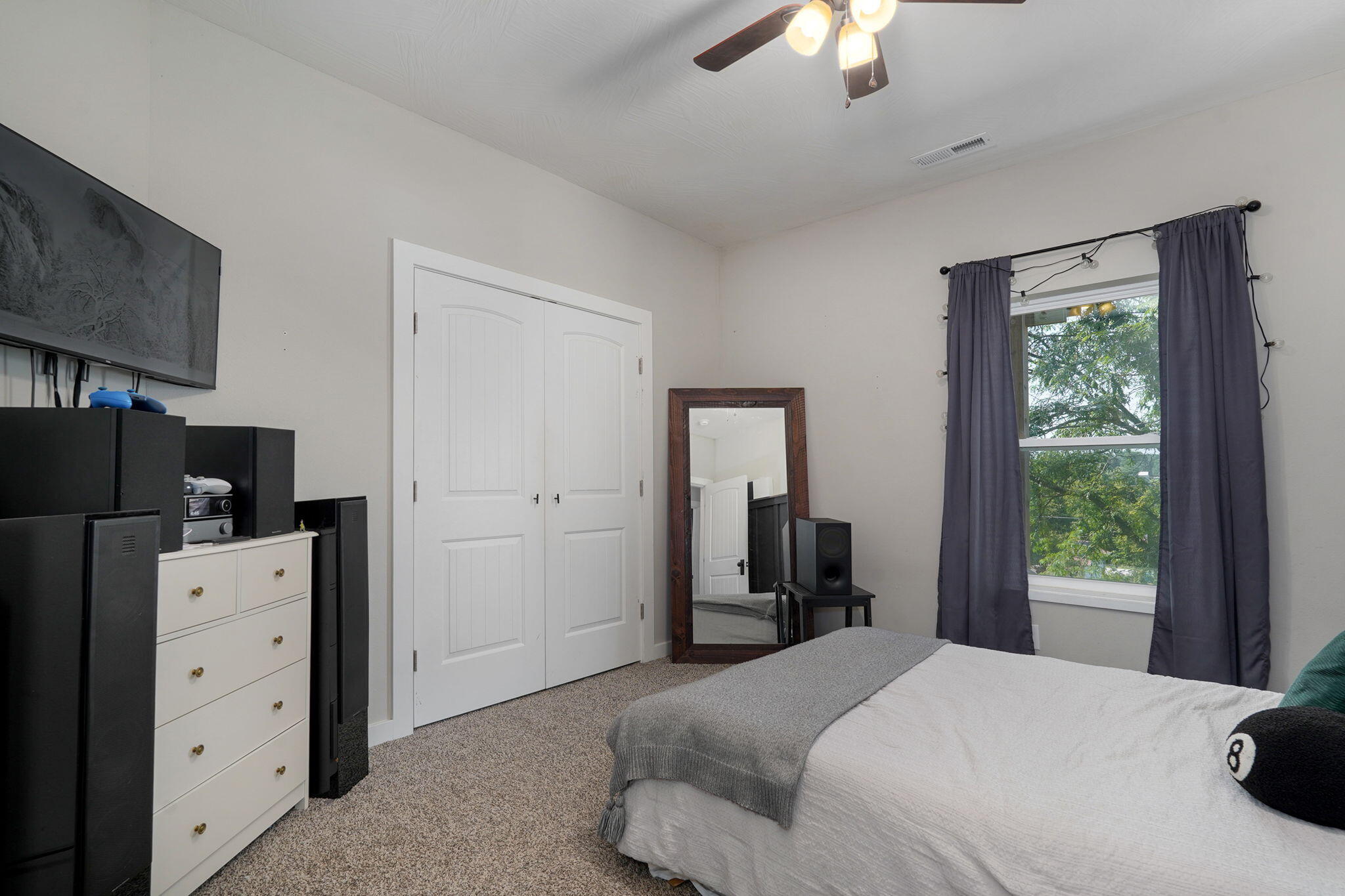 1601 East Fairwind Property Photo 38