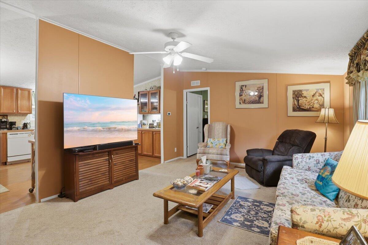 28097 Homestead Lane Property Photo 6