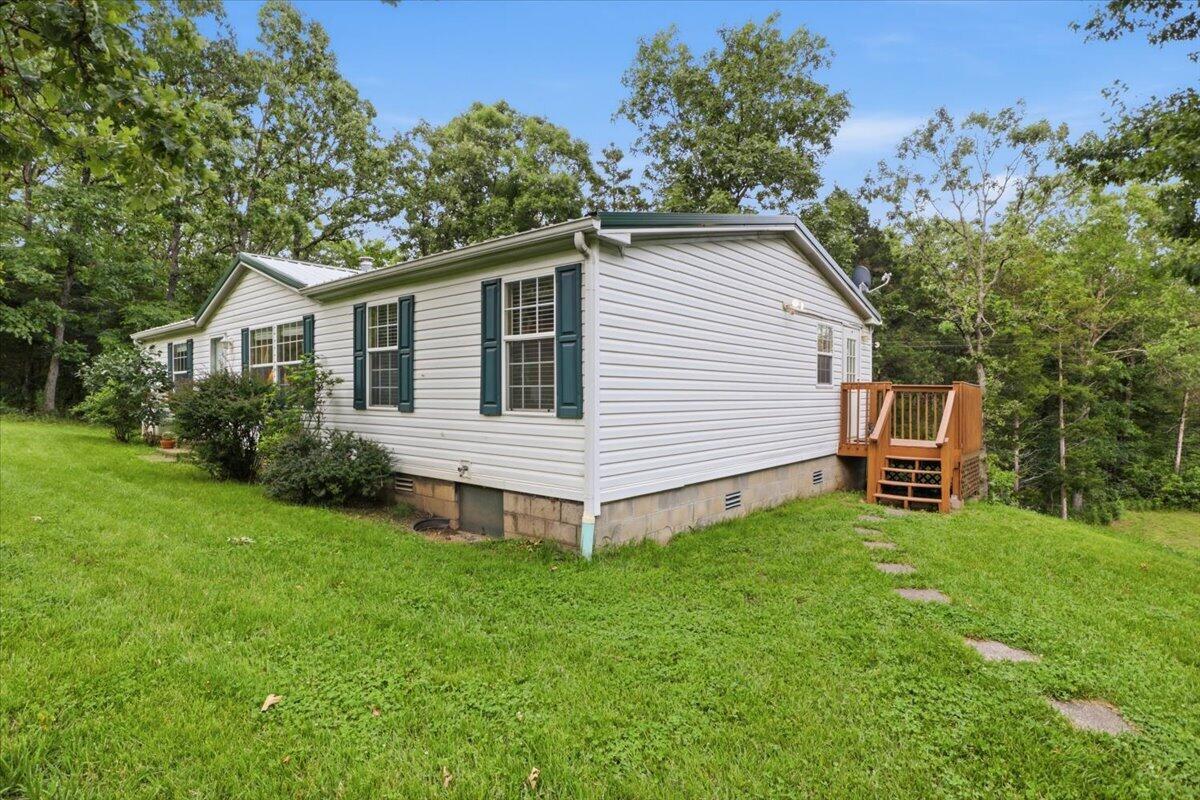 28097 Homestead Lane Property Photo 33