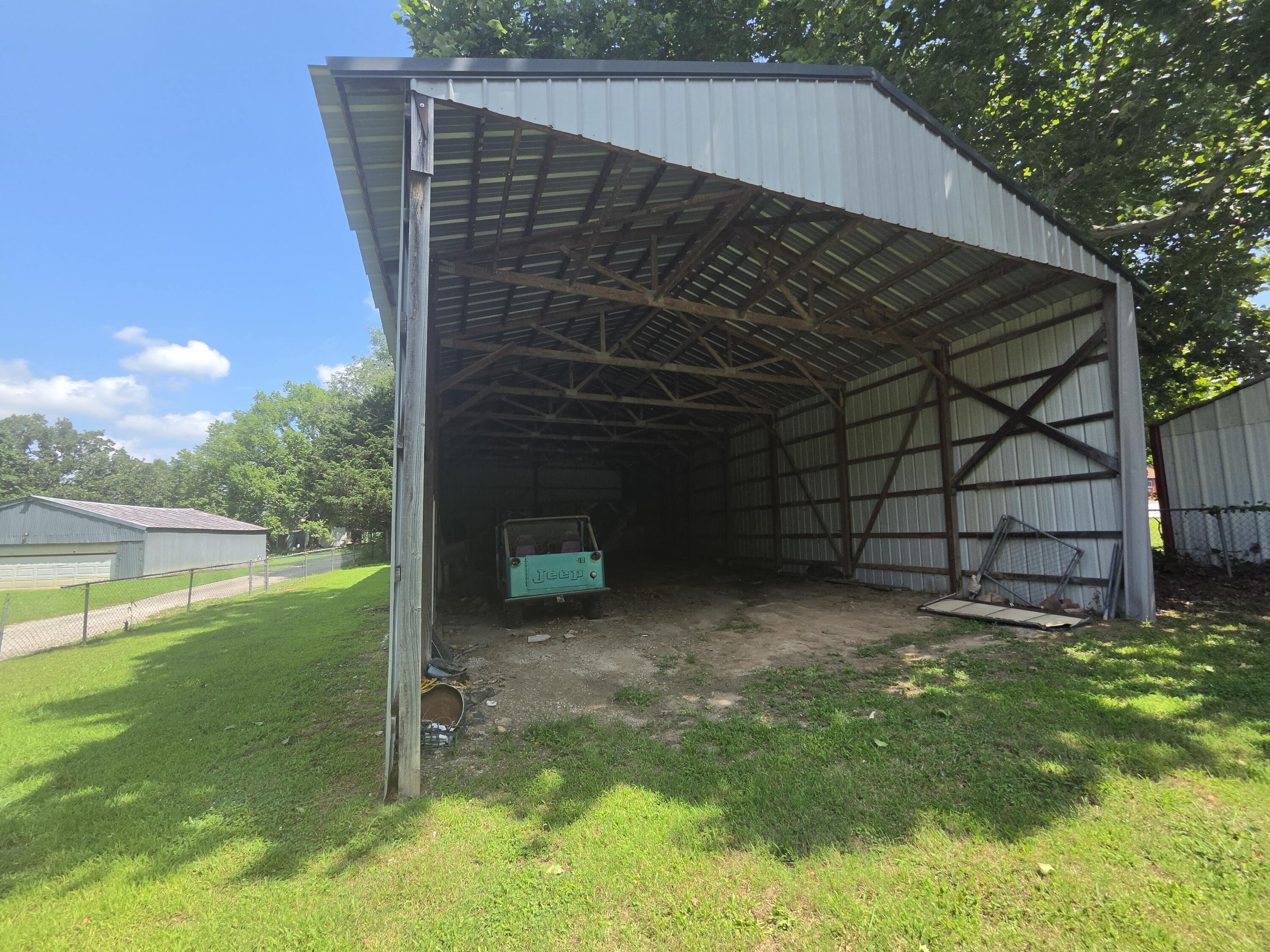 60327957 Property Photo 2