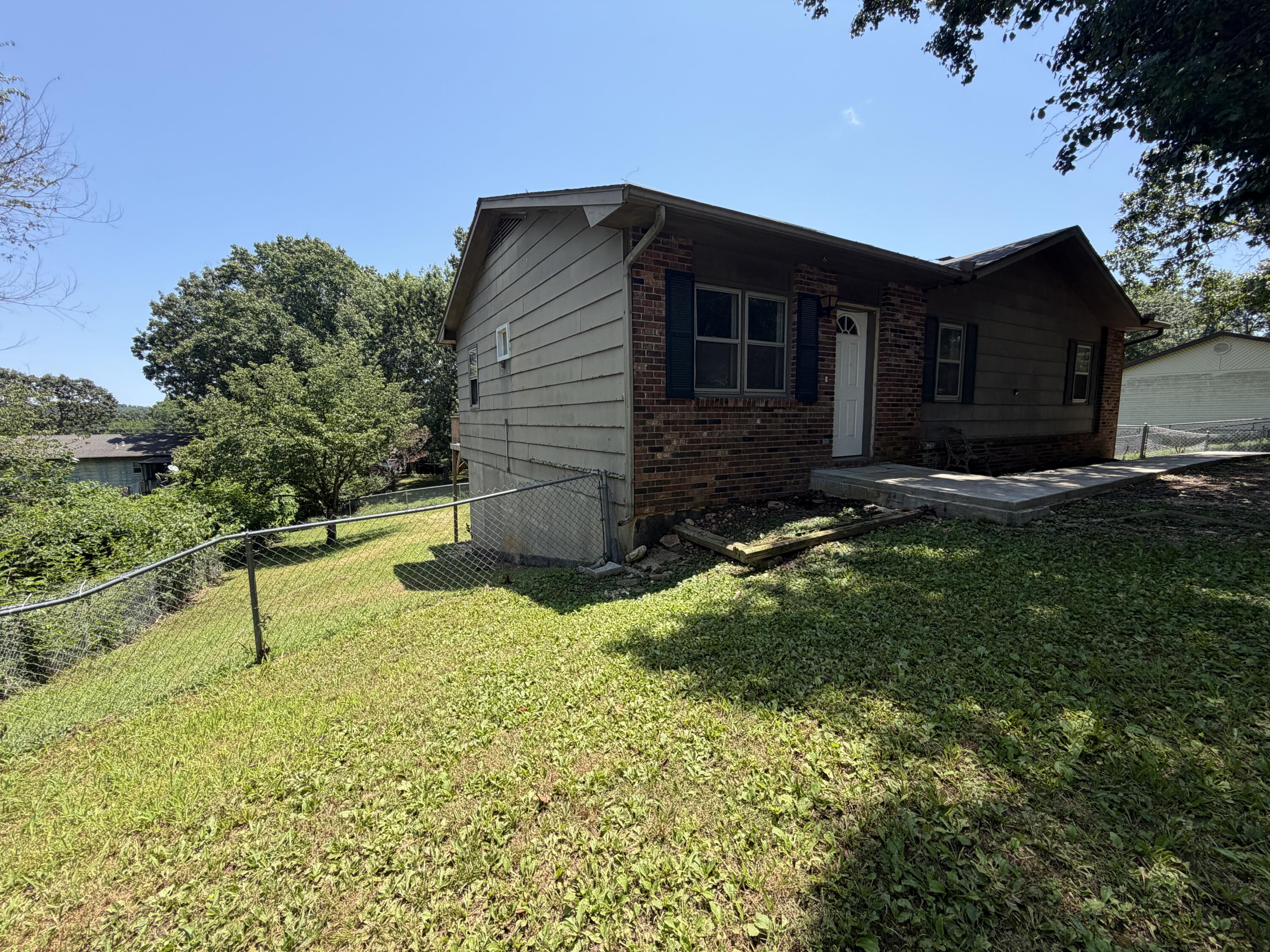 2208 Lynn Drive Property Photo 39