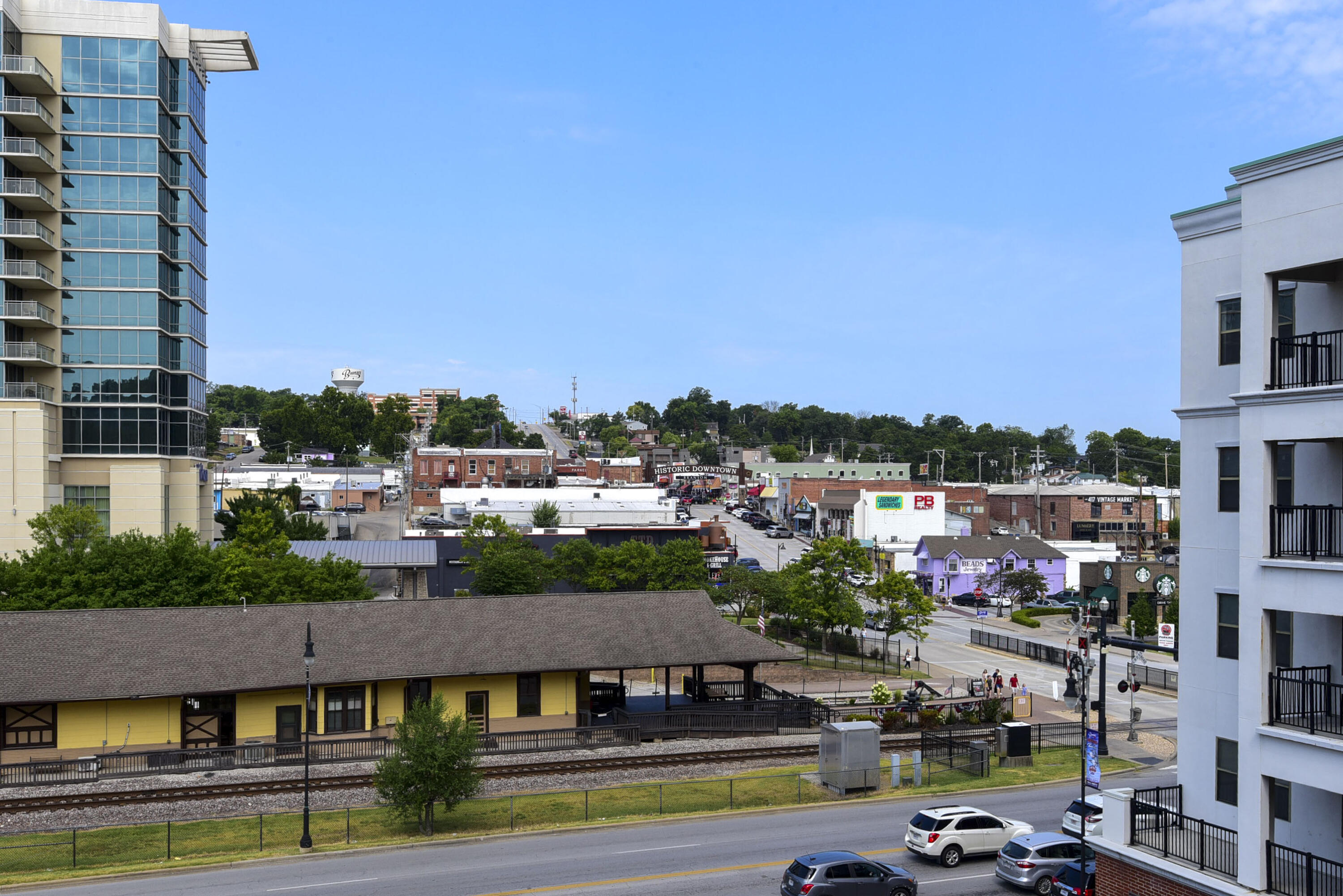 2406 Branson Landing Boulevard # 2406 B Property Photo 4