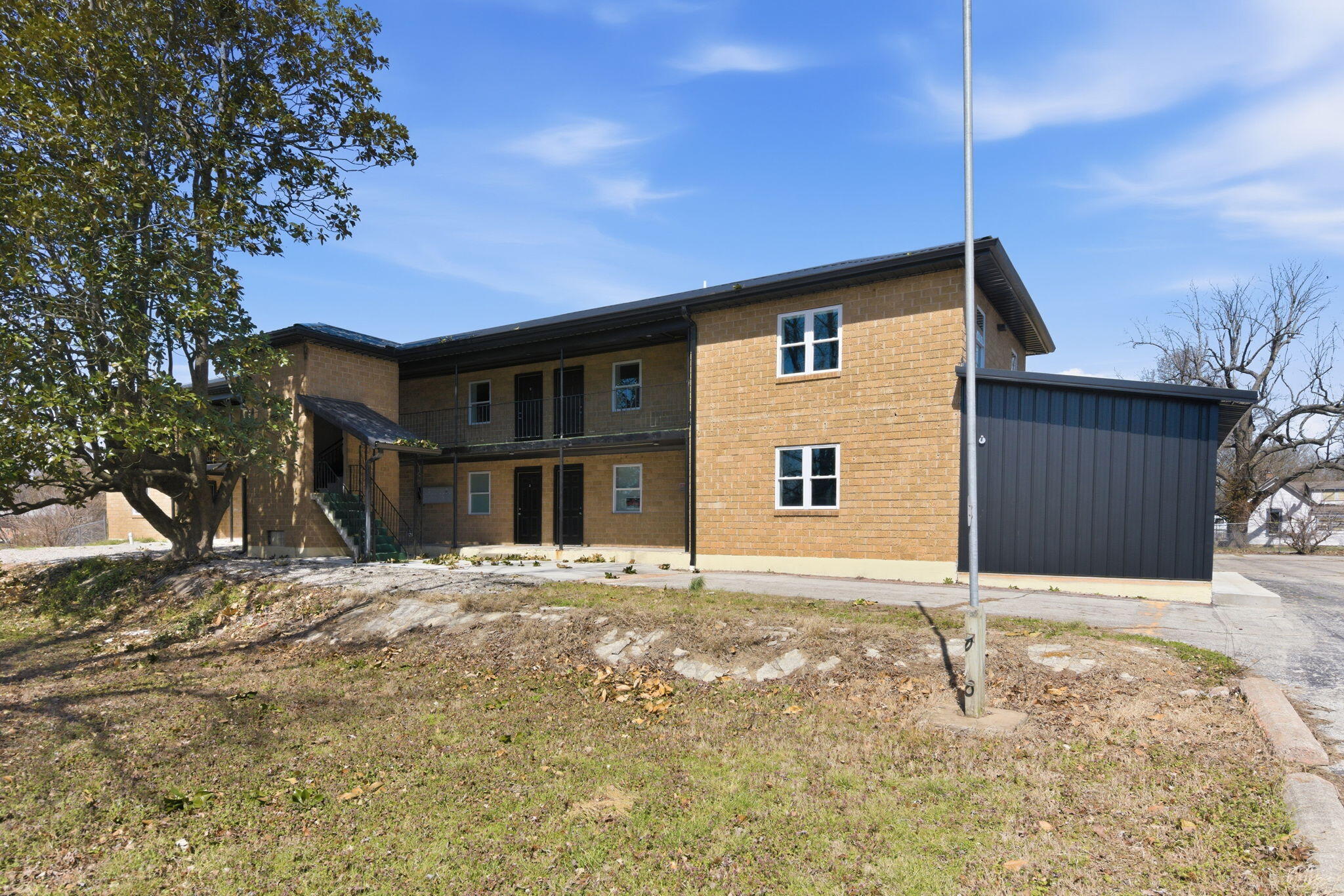 60327968 Property Photo 3