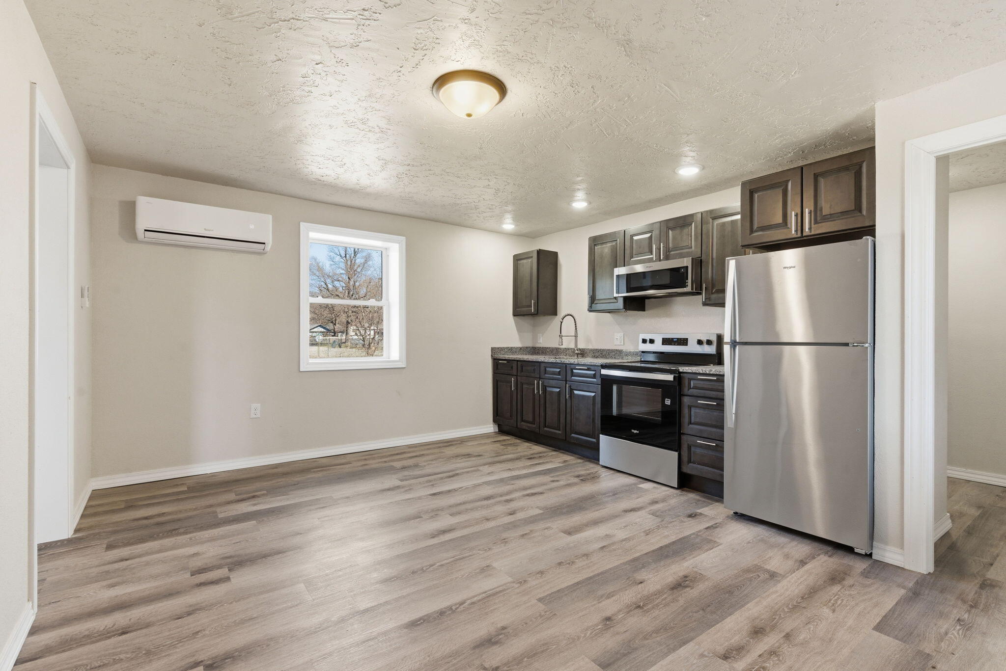 60327968 Property Photo 18