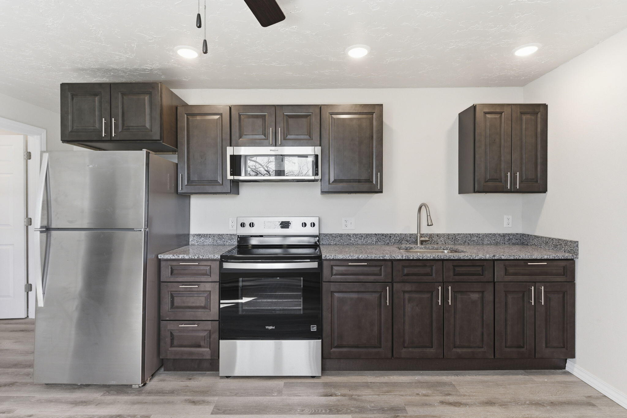60327968 Property Photo 26