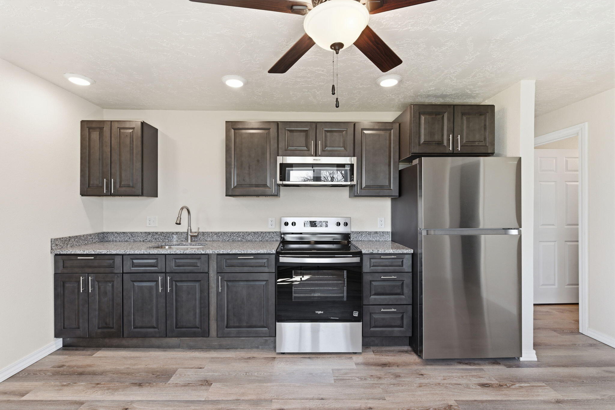 60327968 Property Photo 34