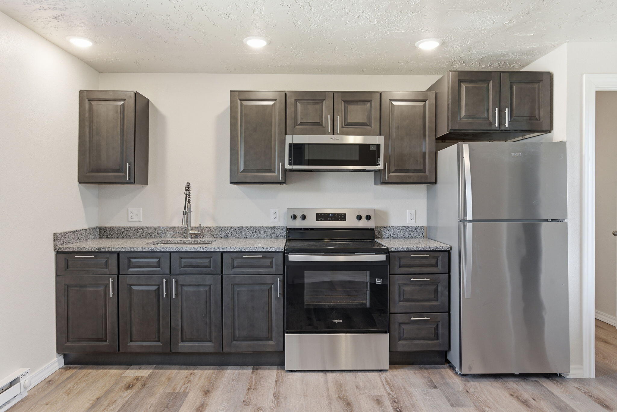 60327968 Property Photo 39