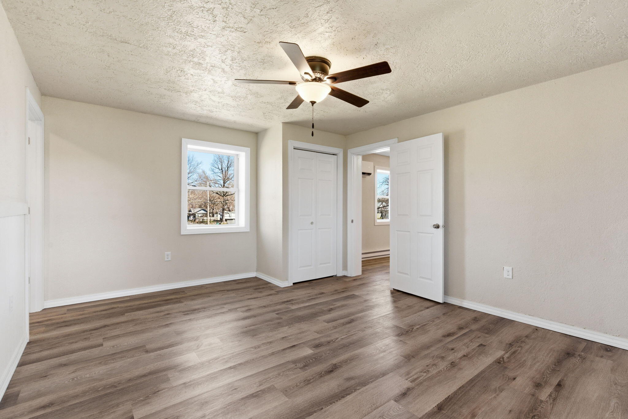 60327968 Property Photo 42