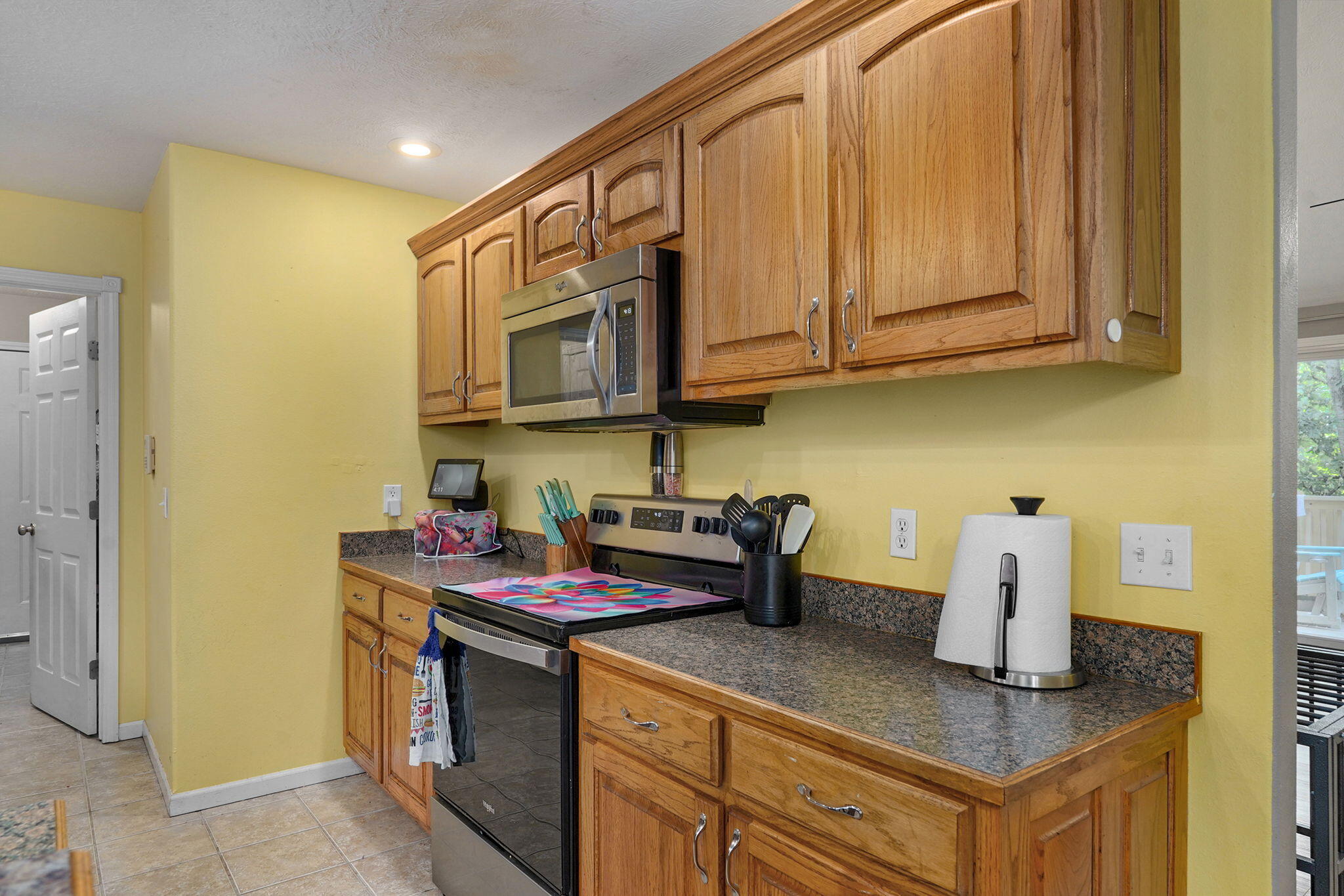 3977 West Beechwood Street Property Photo 6