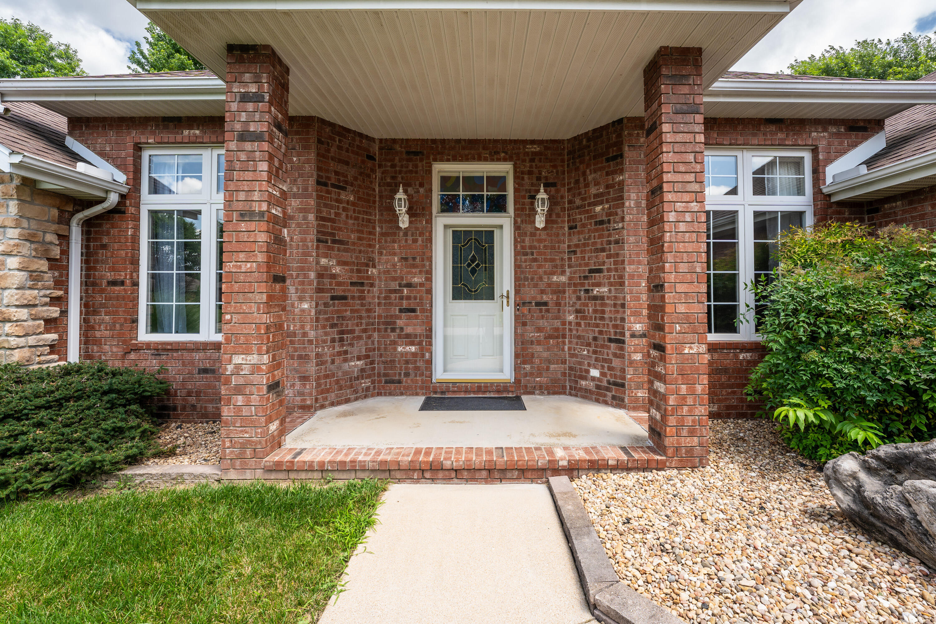 3755 West Eaglecrest Street Property Photo 4