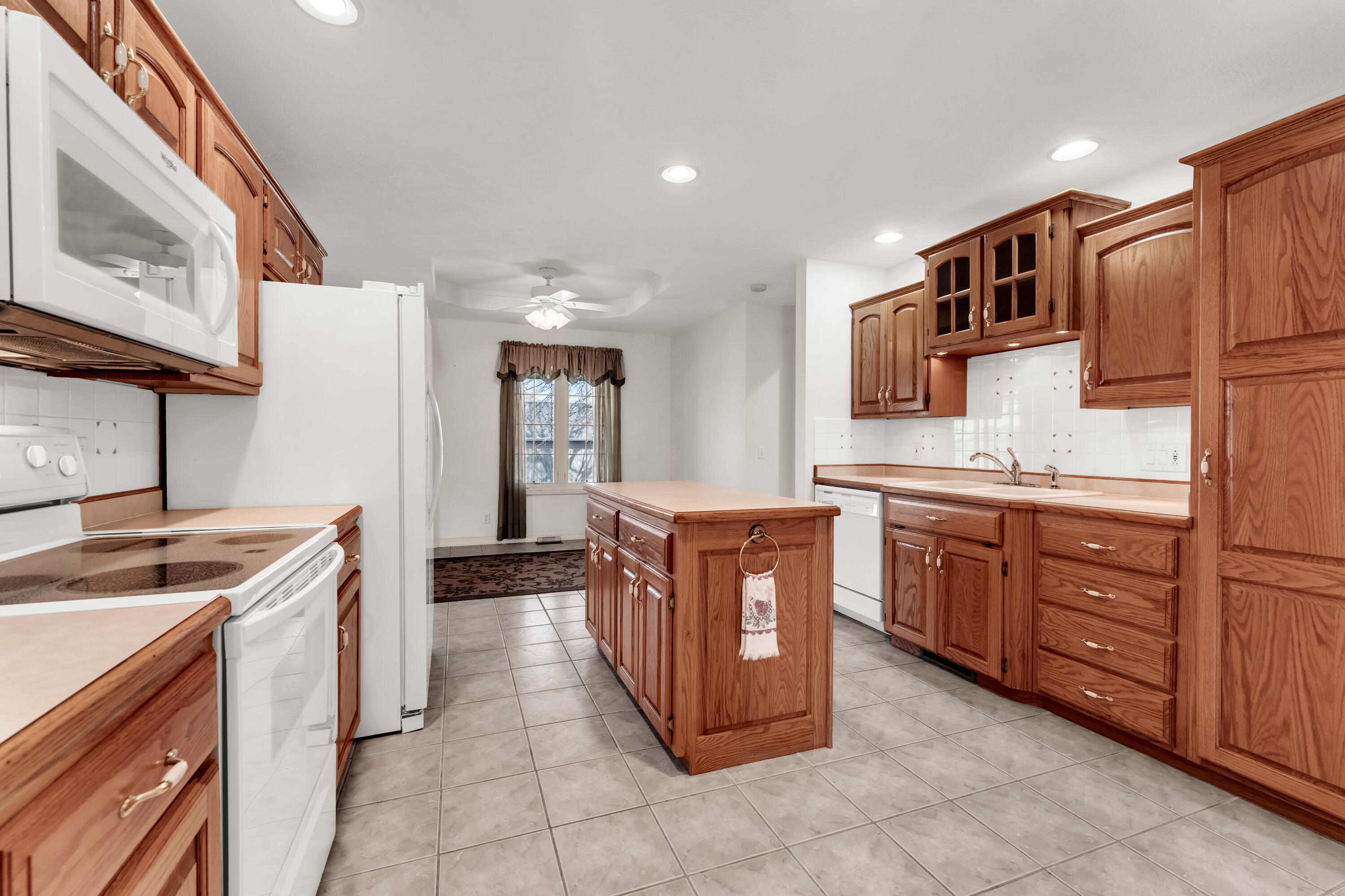3755 West Eaglecrest Street Property Photo 14