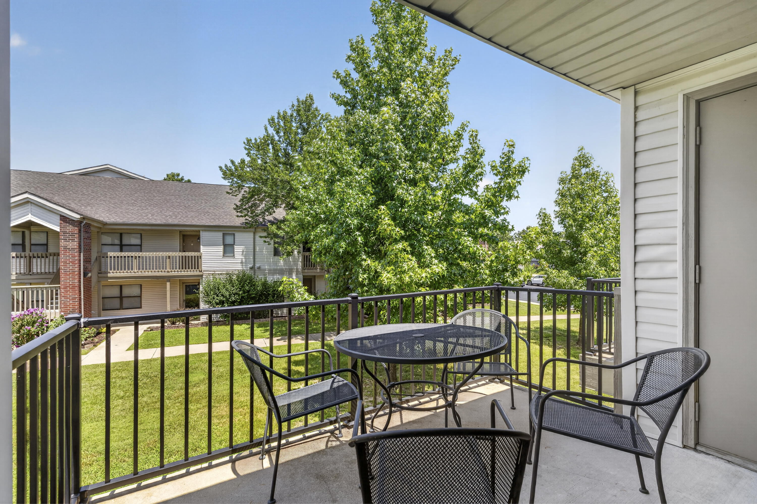 151 Highland Drive 55-6 Property Photo 2