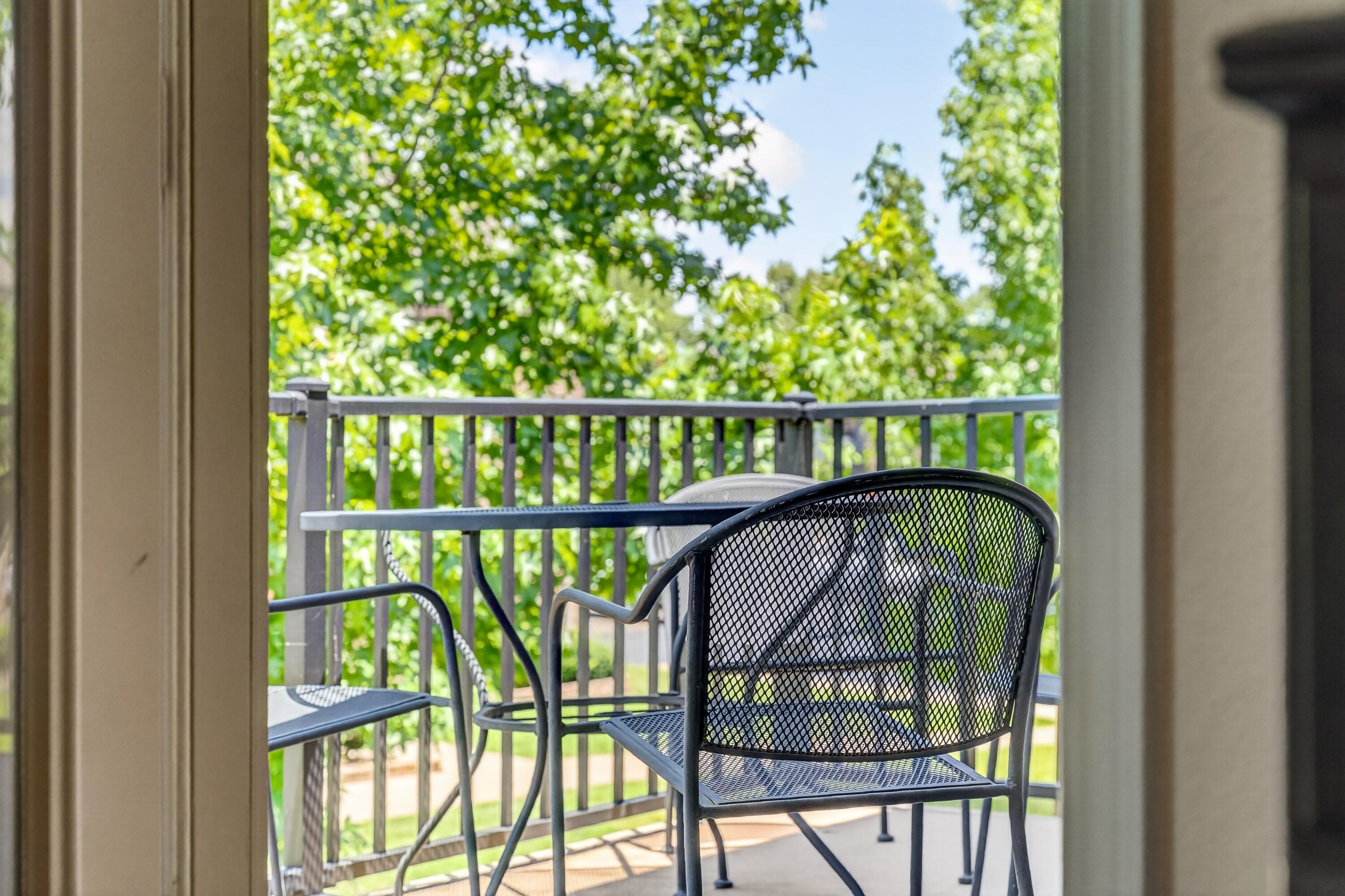 151 Highland Drive 55-6 Property Photo 3