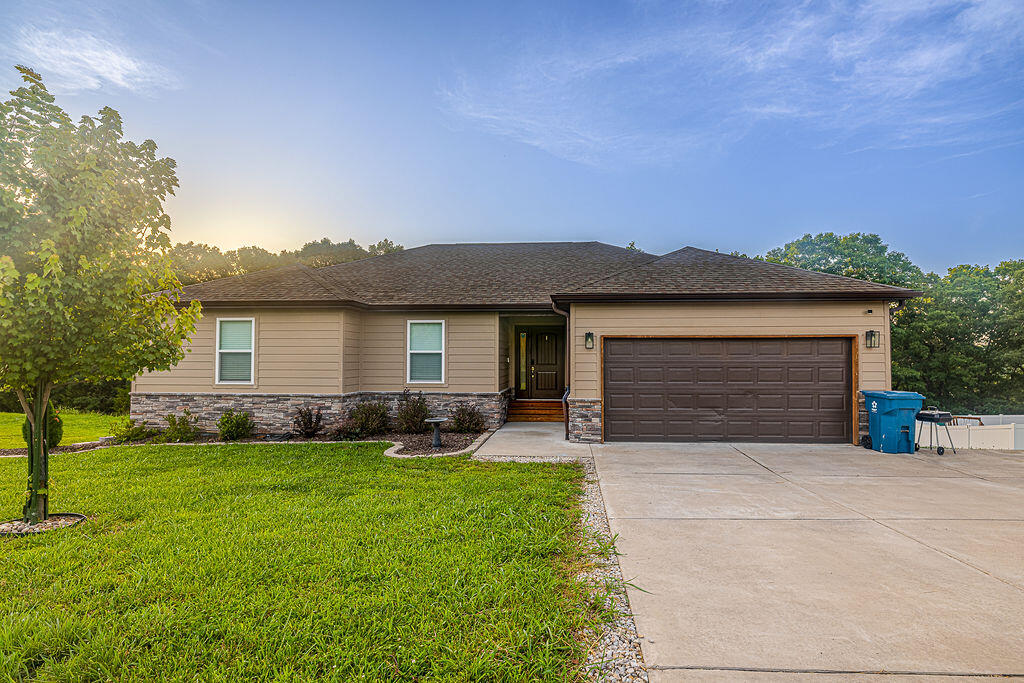 467 Emory Creek Boulevard Property Photo 1