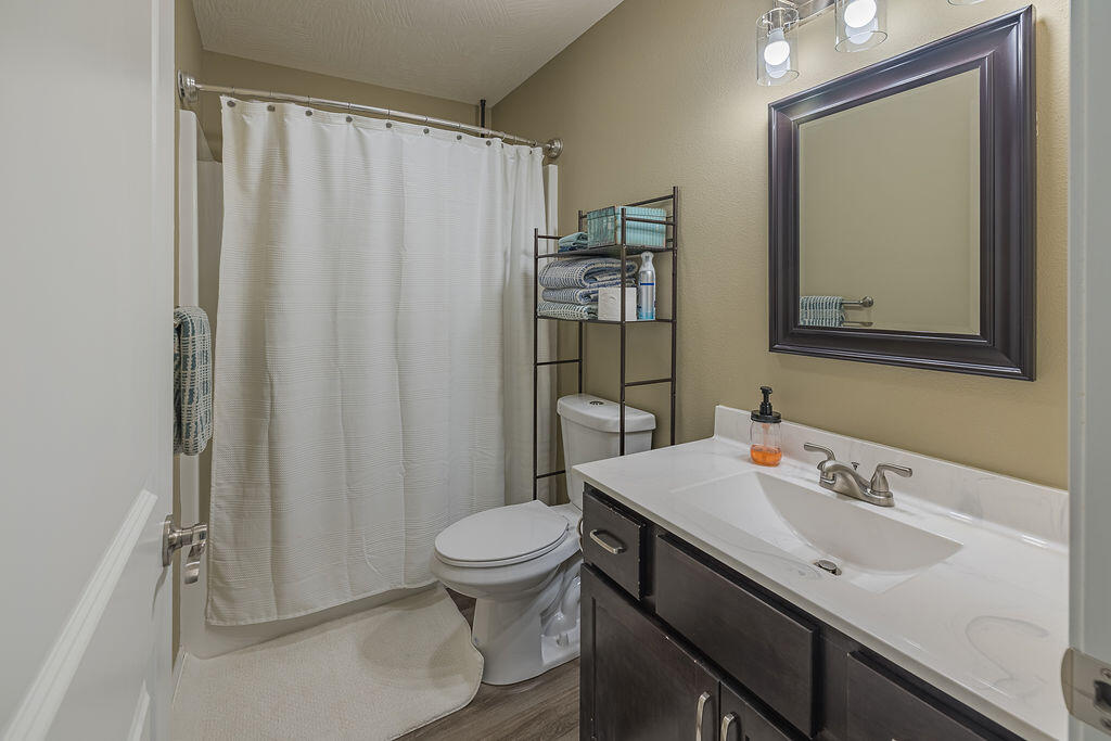 467 Emory Creek Boulevard Property Photo 22