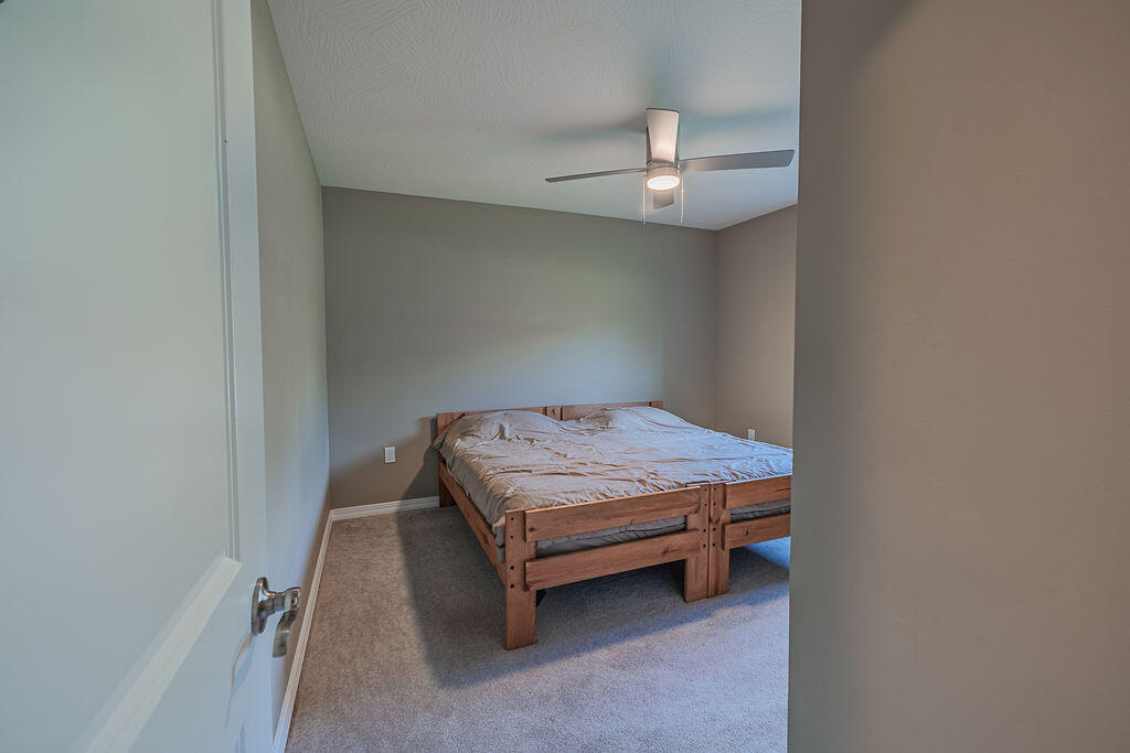 467 Emory Creek Boulevard Property Photo 26