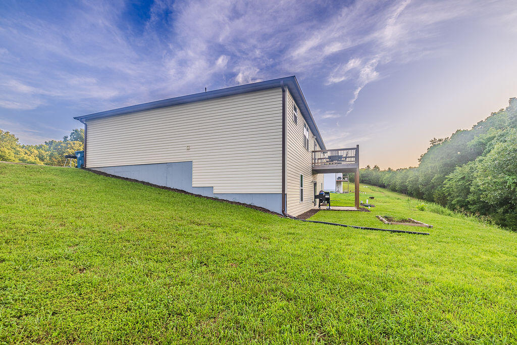 467 Emory Creek Boulevard Property Photo 46