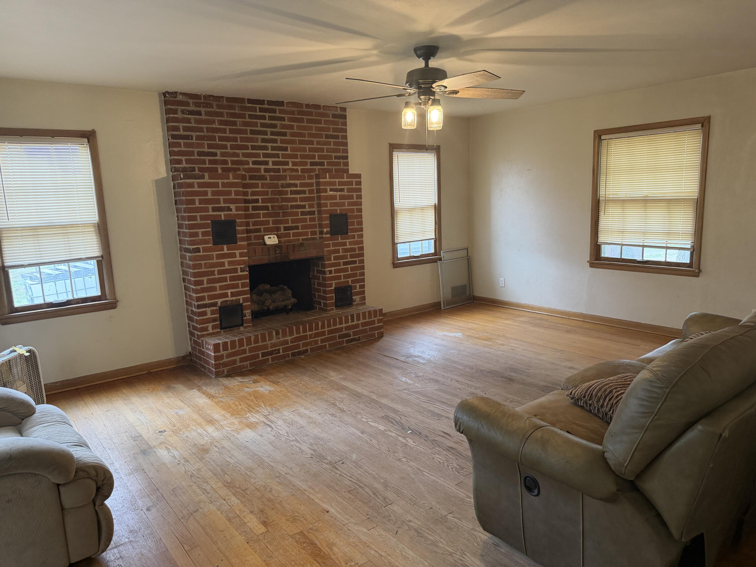 5356 County Road 8800 Property Photo 6
