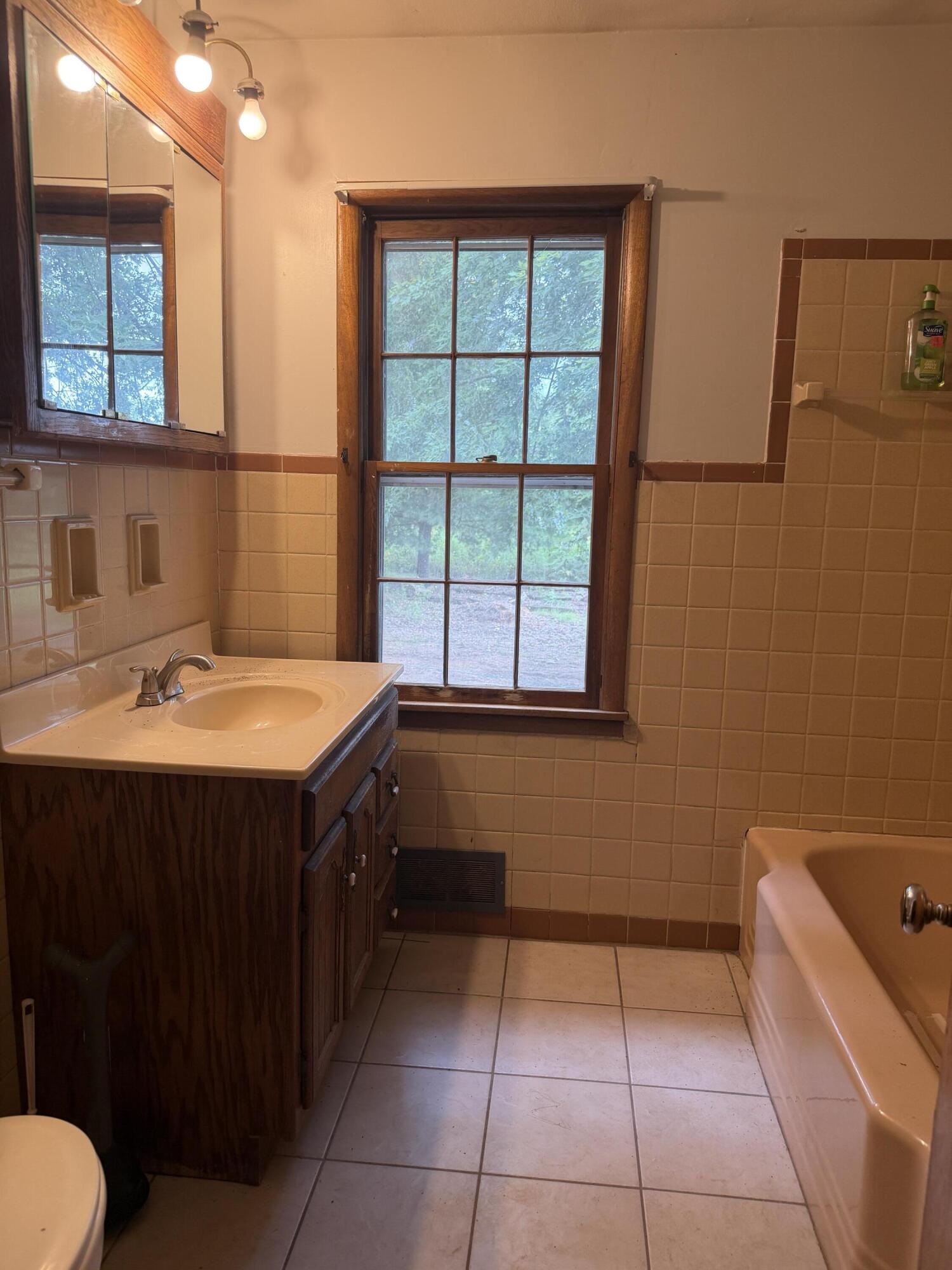 5356 County Road 8800 Property Photo 19