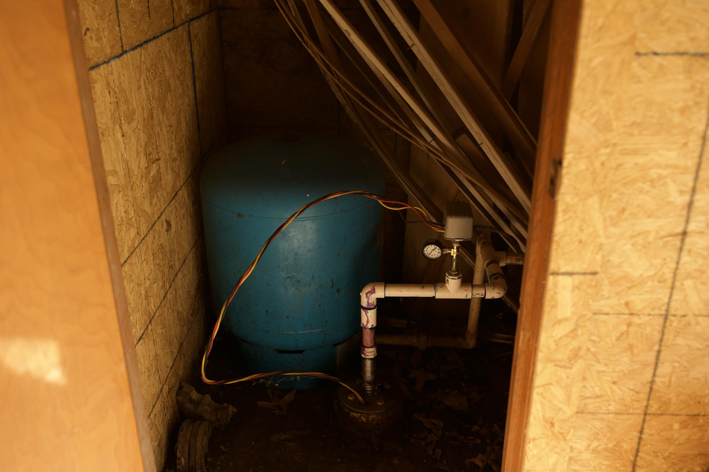 60327985 Property Photo 54