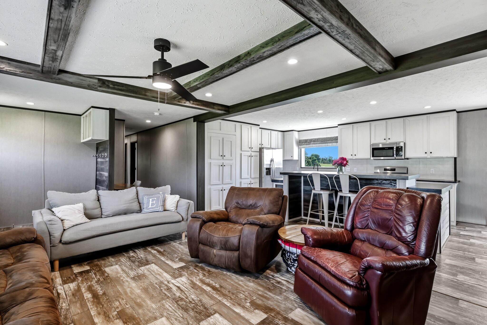 6060 State Highway M Property Photo 8