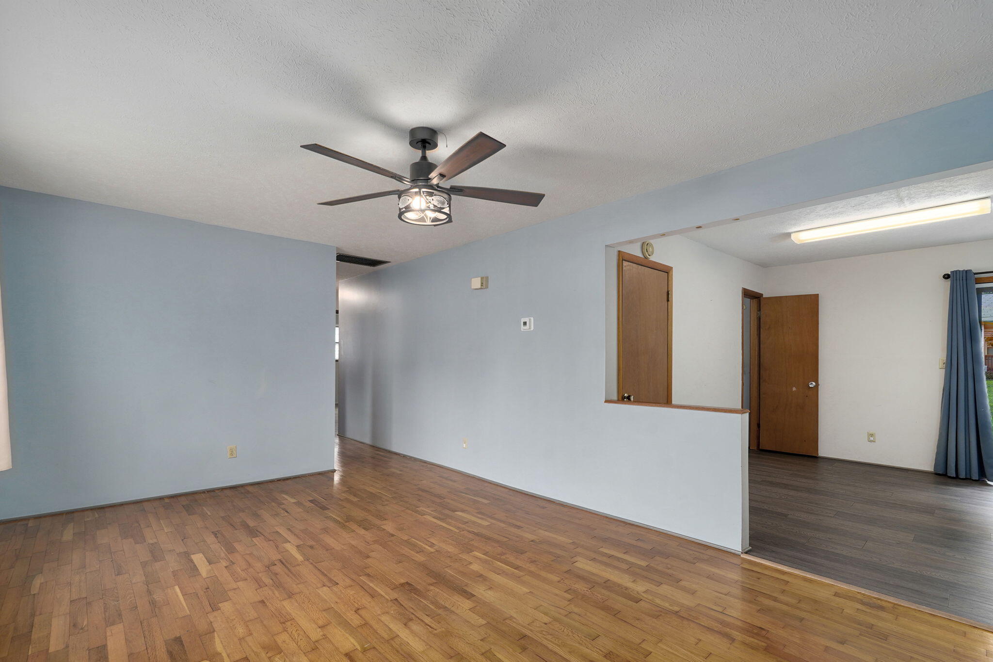 1215 South Airwood Drive Property Photo 6