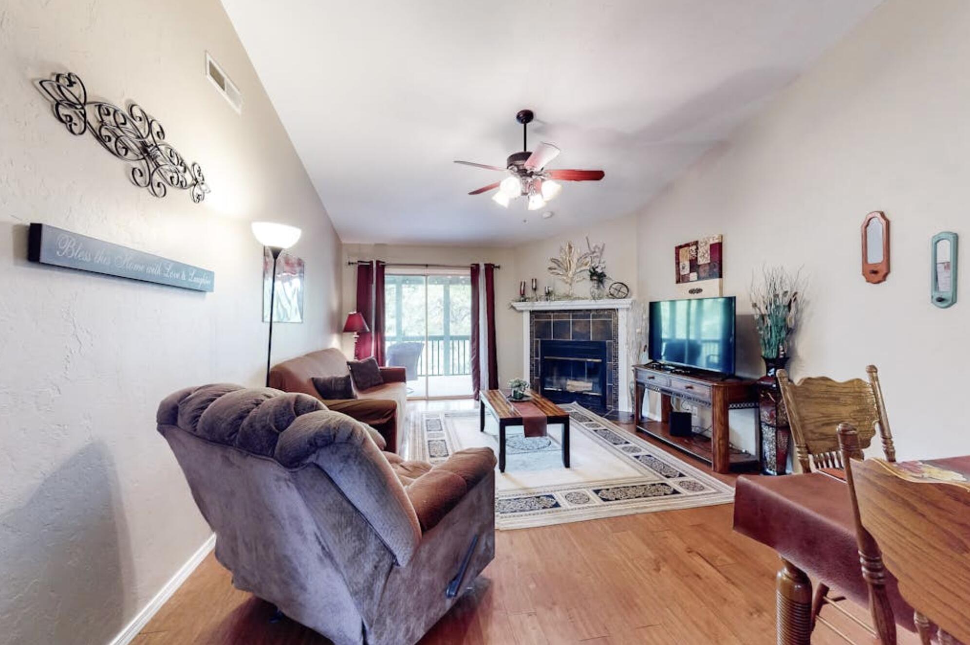 150 The Bluffs 11 Property Photo 3