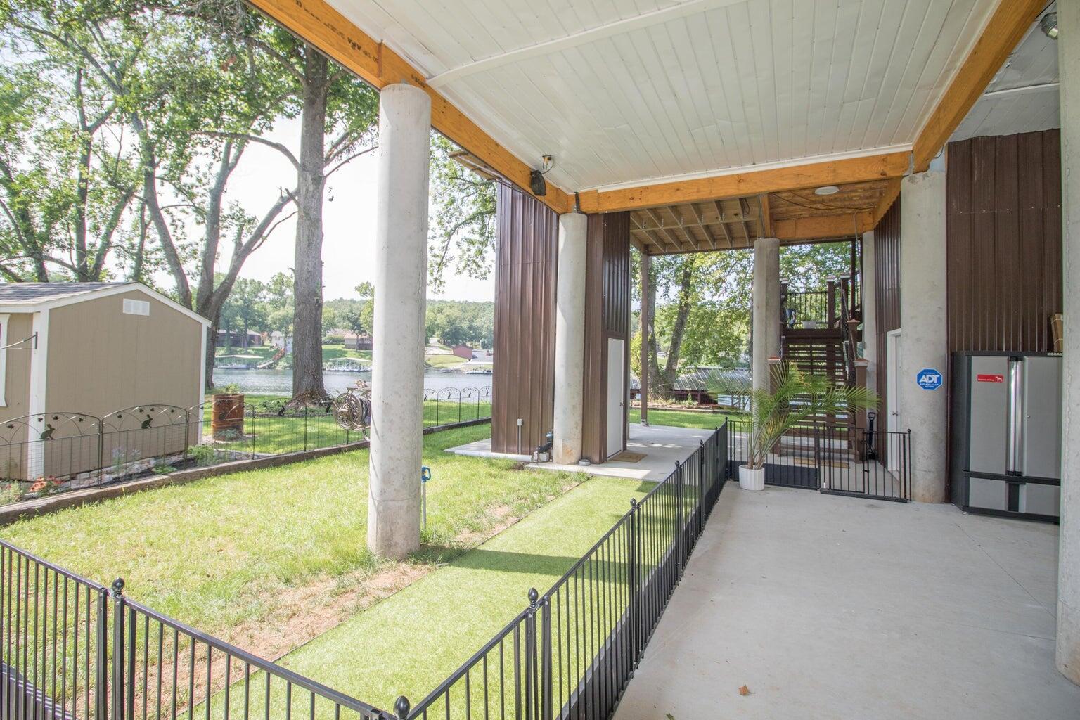 806 Sunset Road Property Photo 42