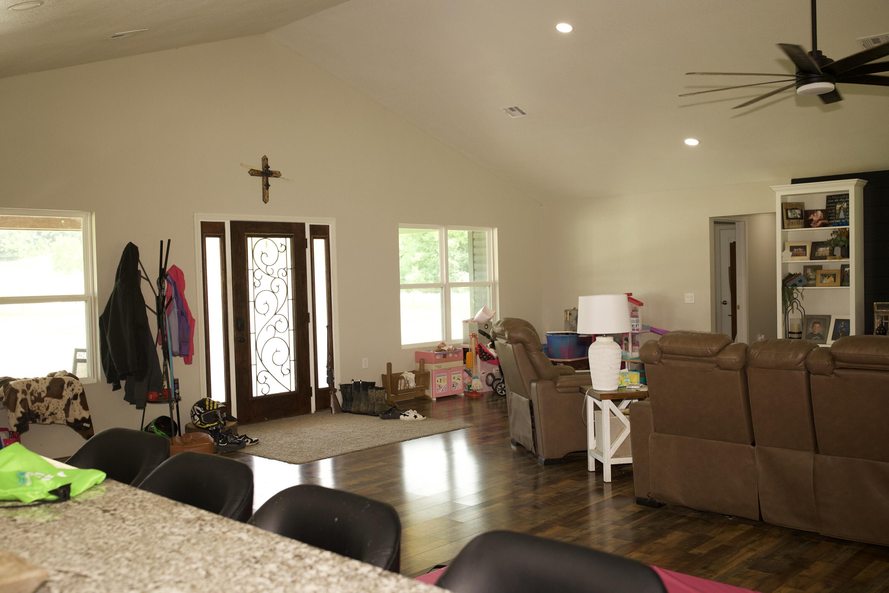 540 Reindeer Road Property Photo 13