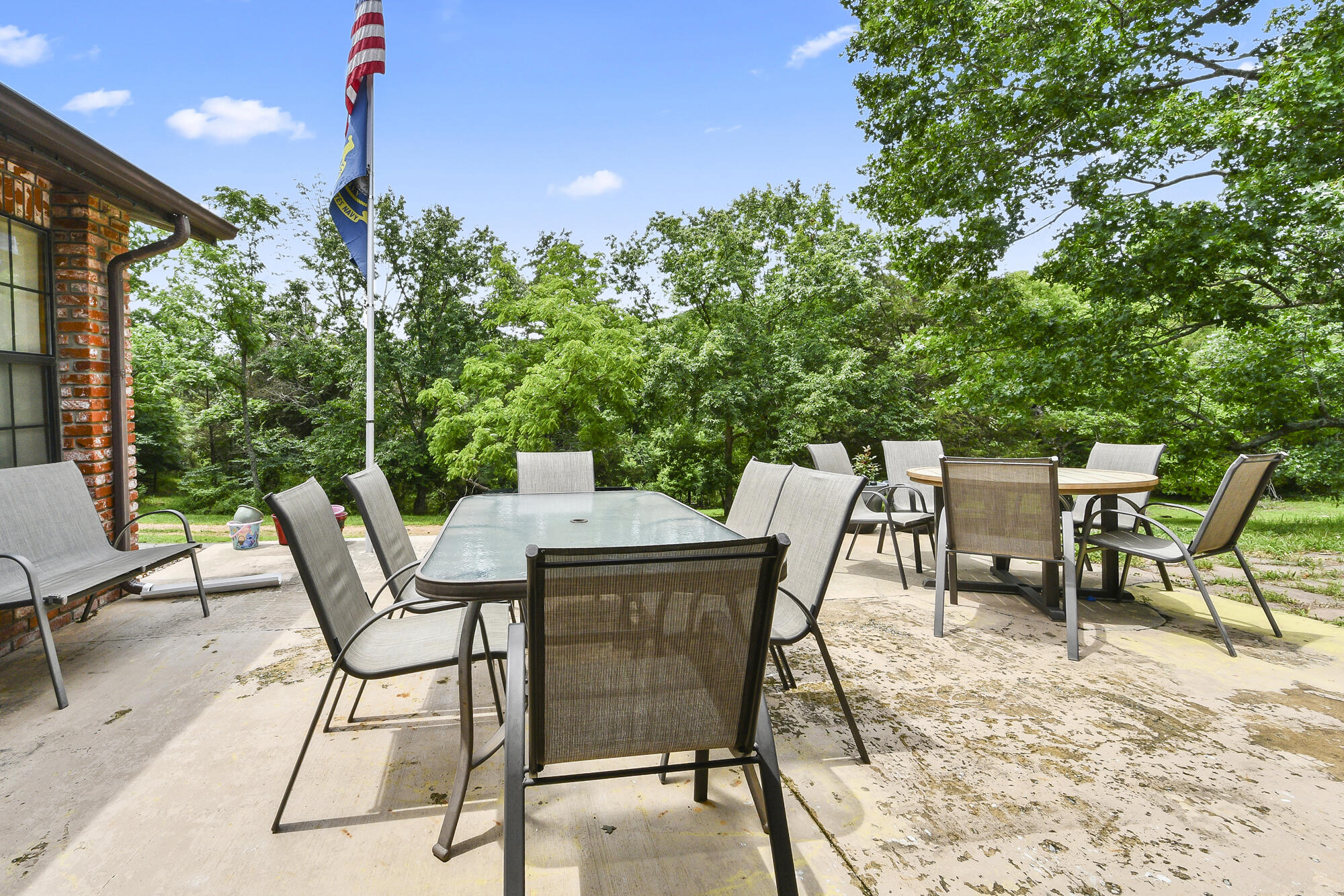 87 Fox Run Lane Property Photo 9