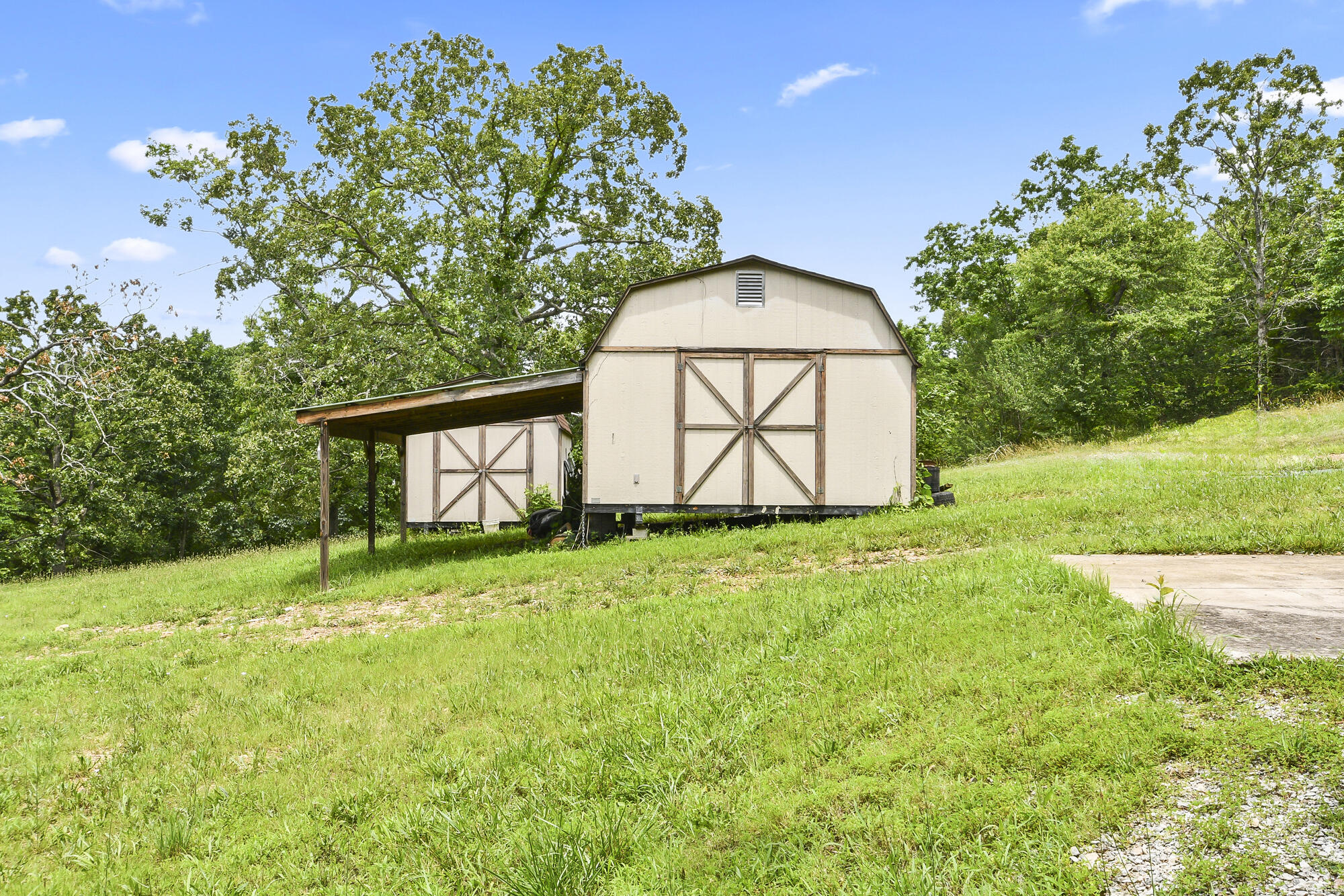 87 Fox Run Lane Property Photo 63