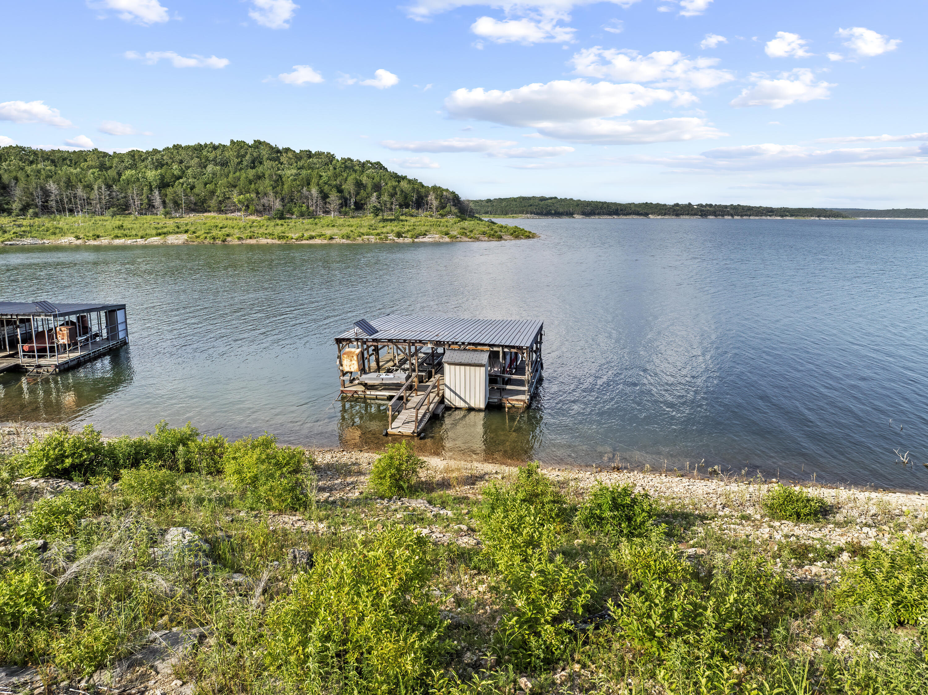 1054 Kalijah Road Property Photo 4