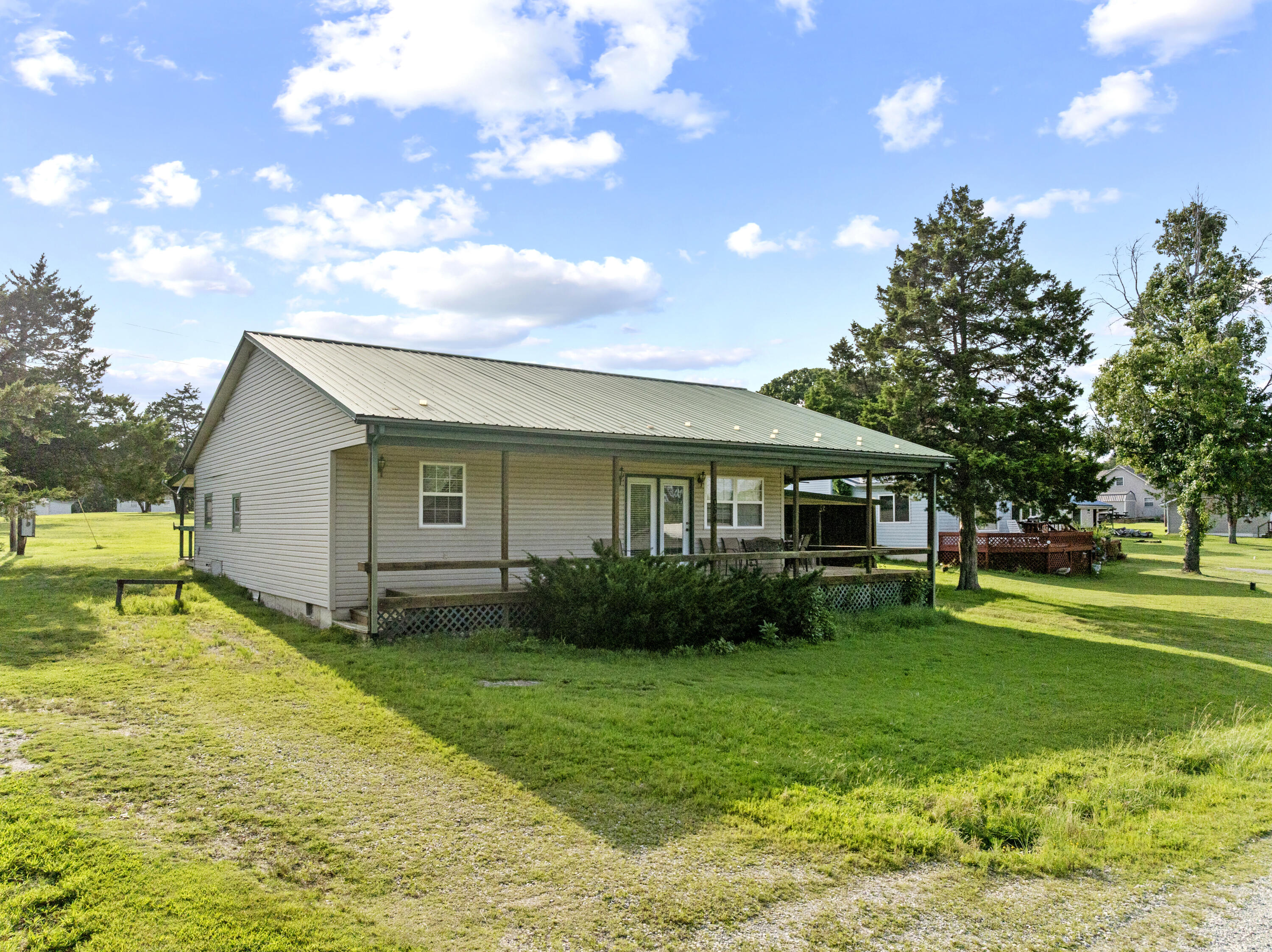 1054 Kalijah Road Property Photo 9