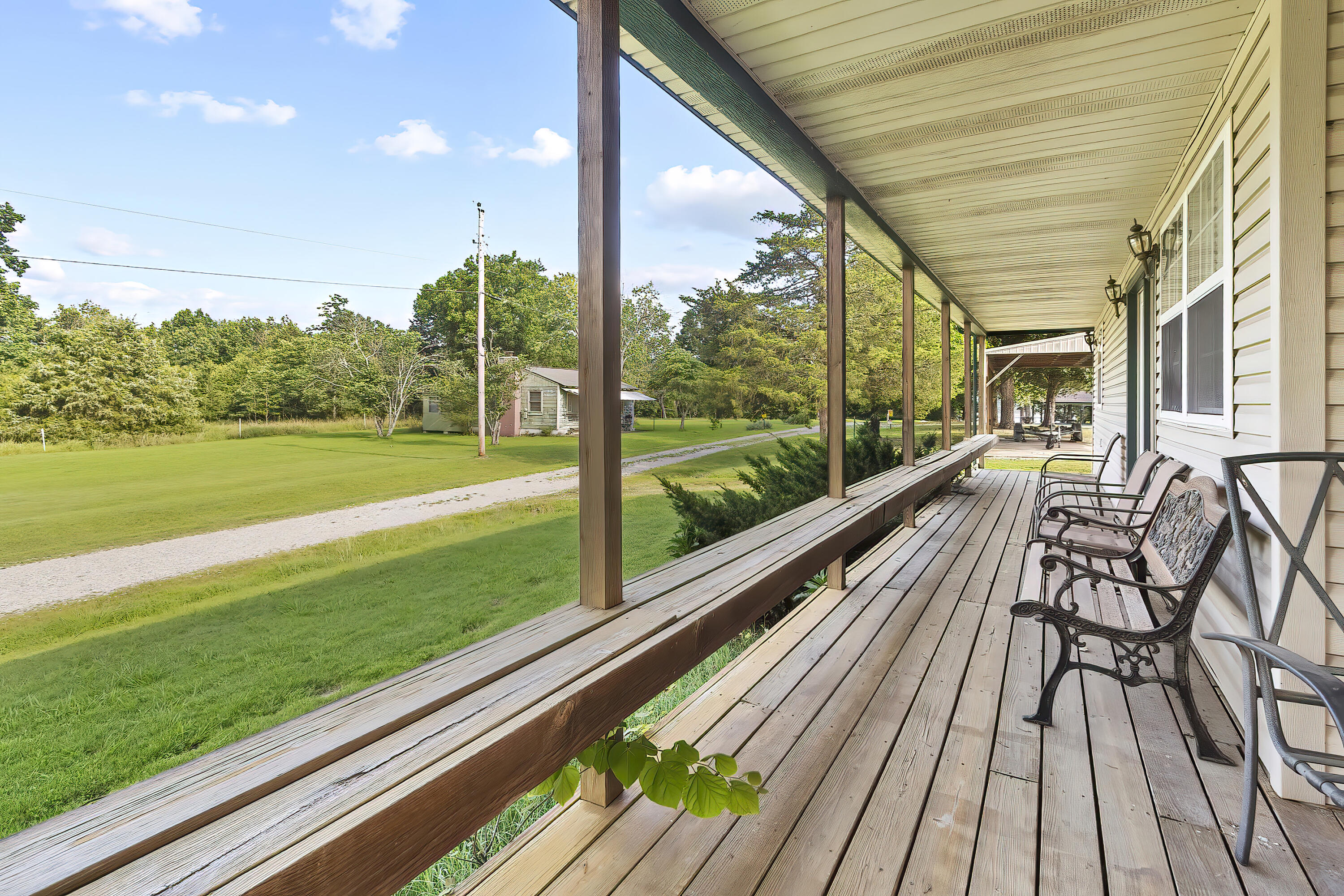 1054 Kalijah Road Property Photo 11