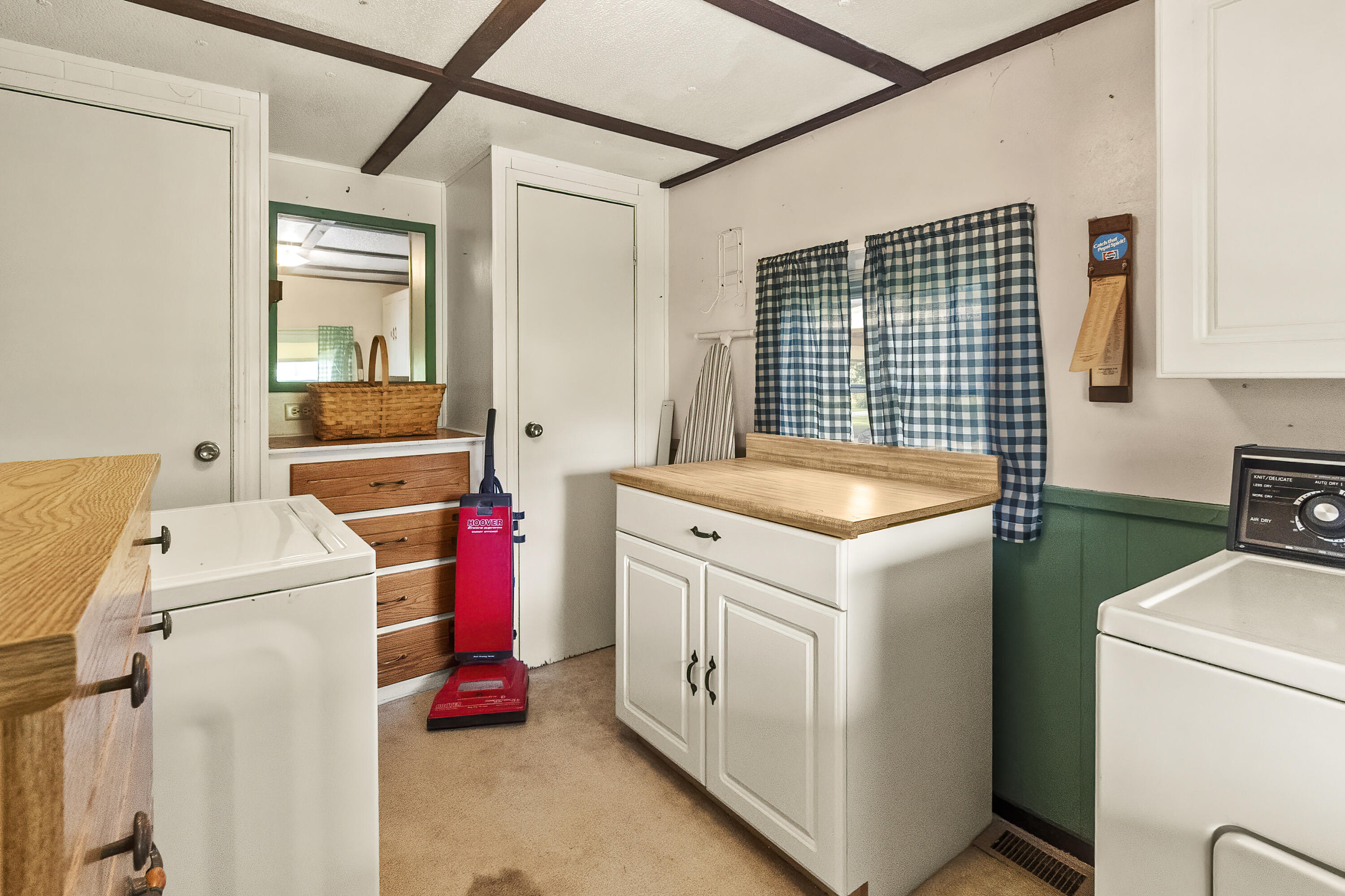 1054 Kalijah Road Property Photo 31