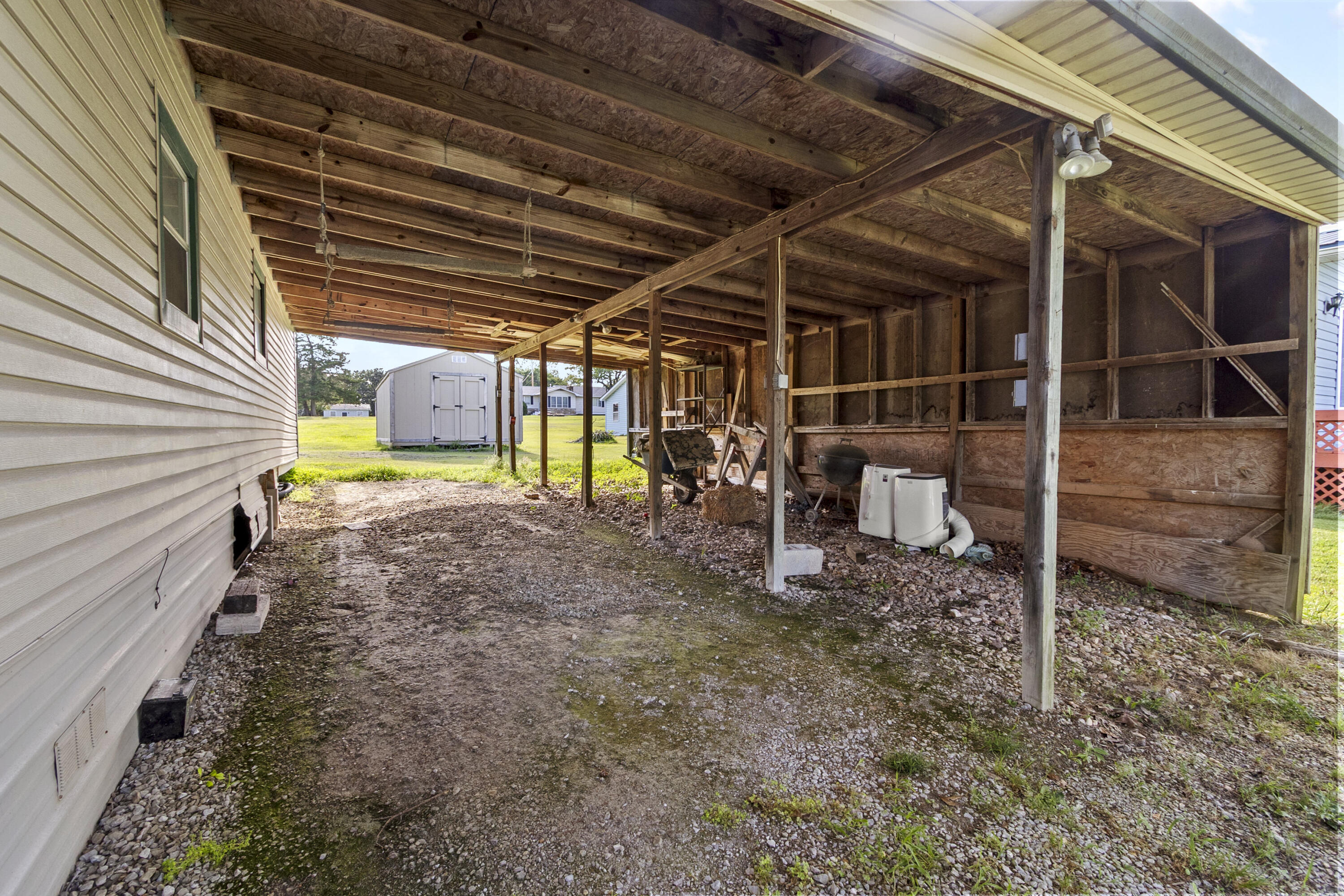 1054 Kalijah Road Property Photo 33