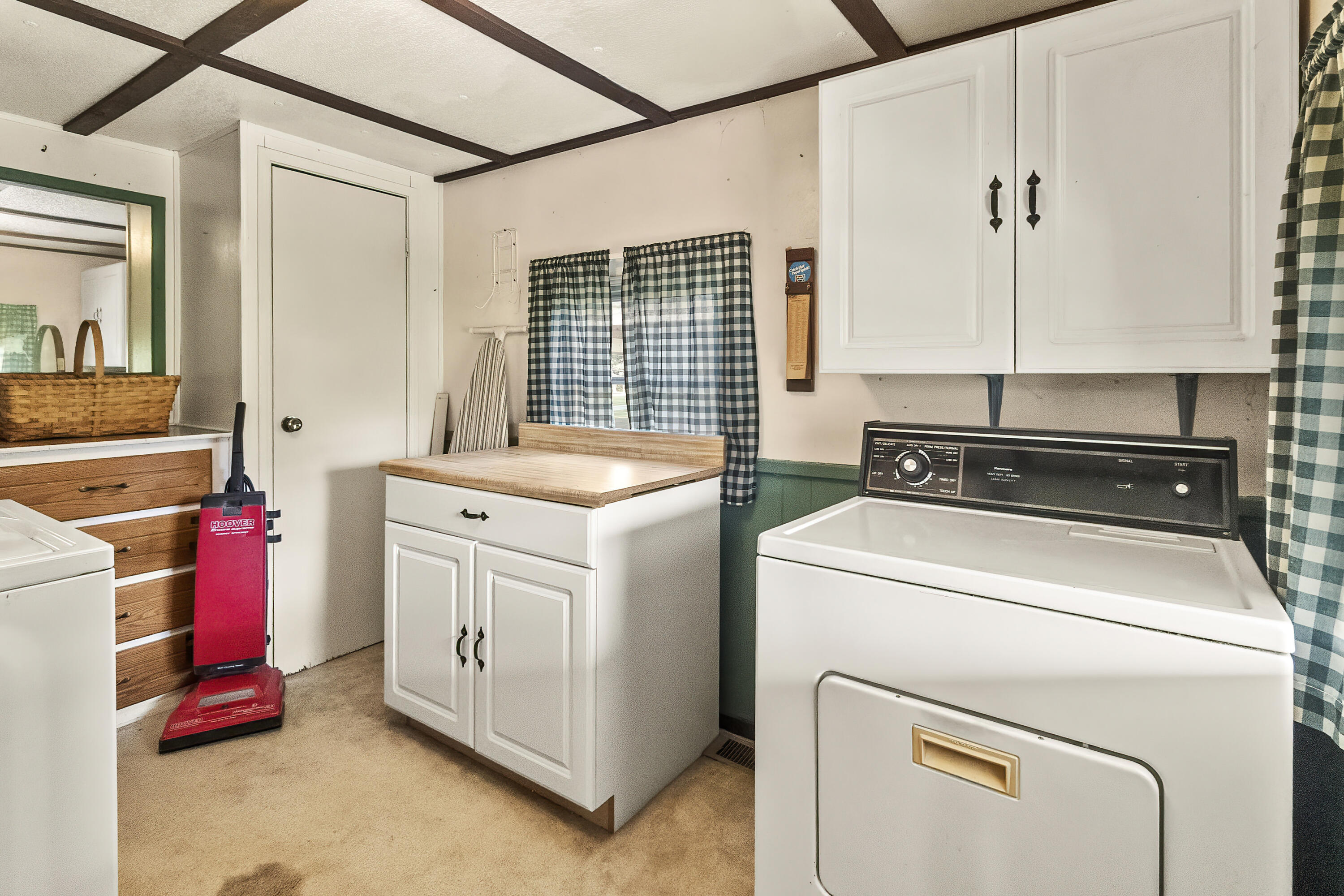 1054 Kalijah Road Property Photo 36