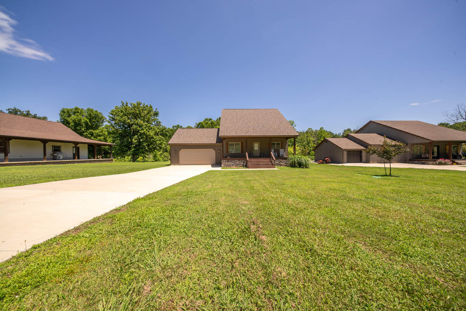 347 Big Trout Trail Property Photo 4