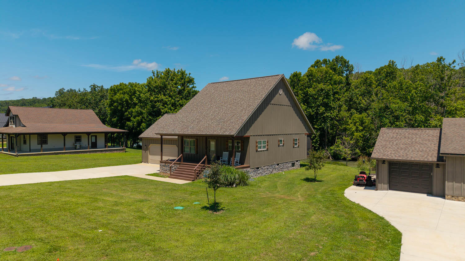 347 Big Trout Trail Property Photo 7