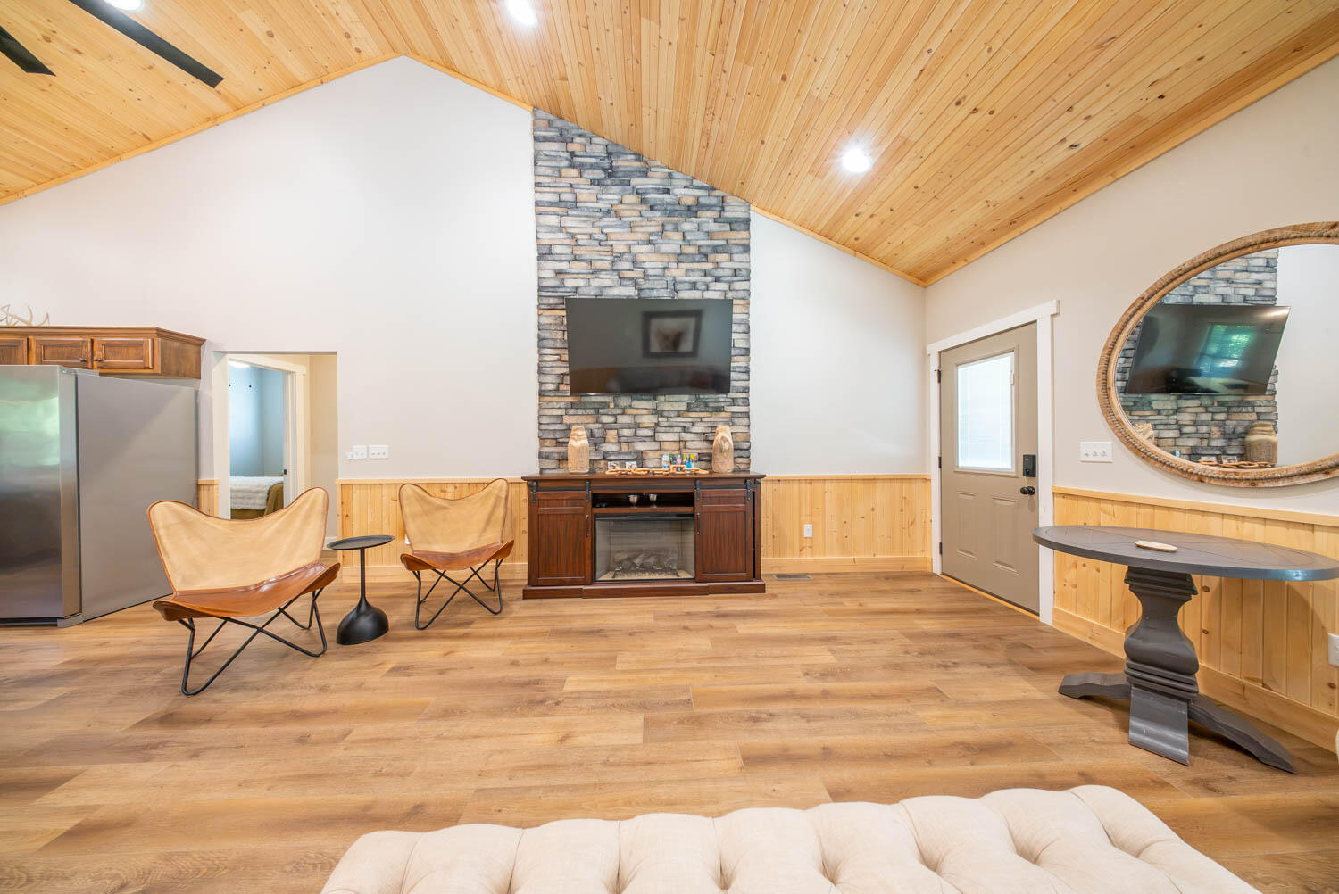347 Big Trout Trail Property Photo 10