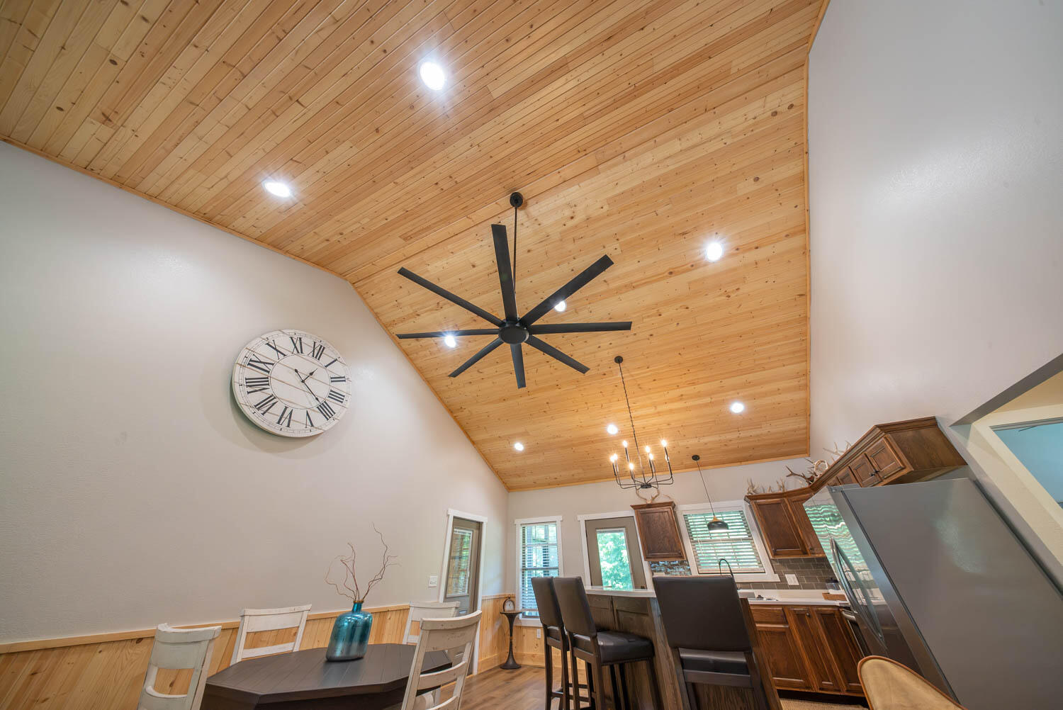 347 Big Trout Trail Property Photo 14