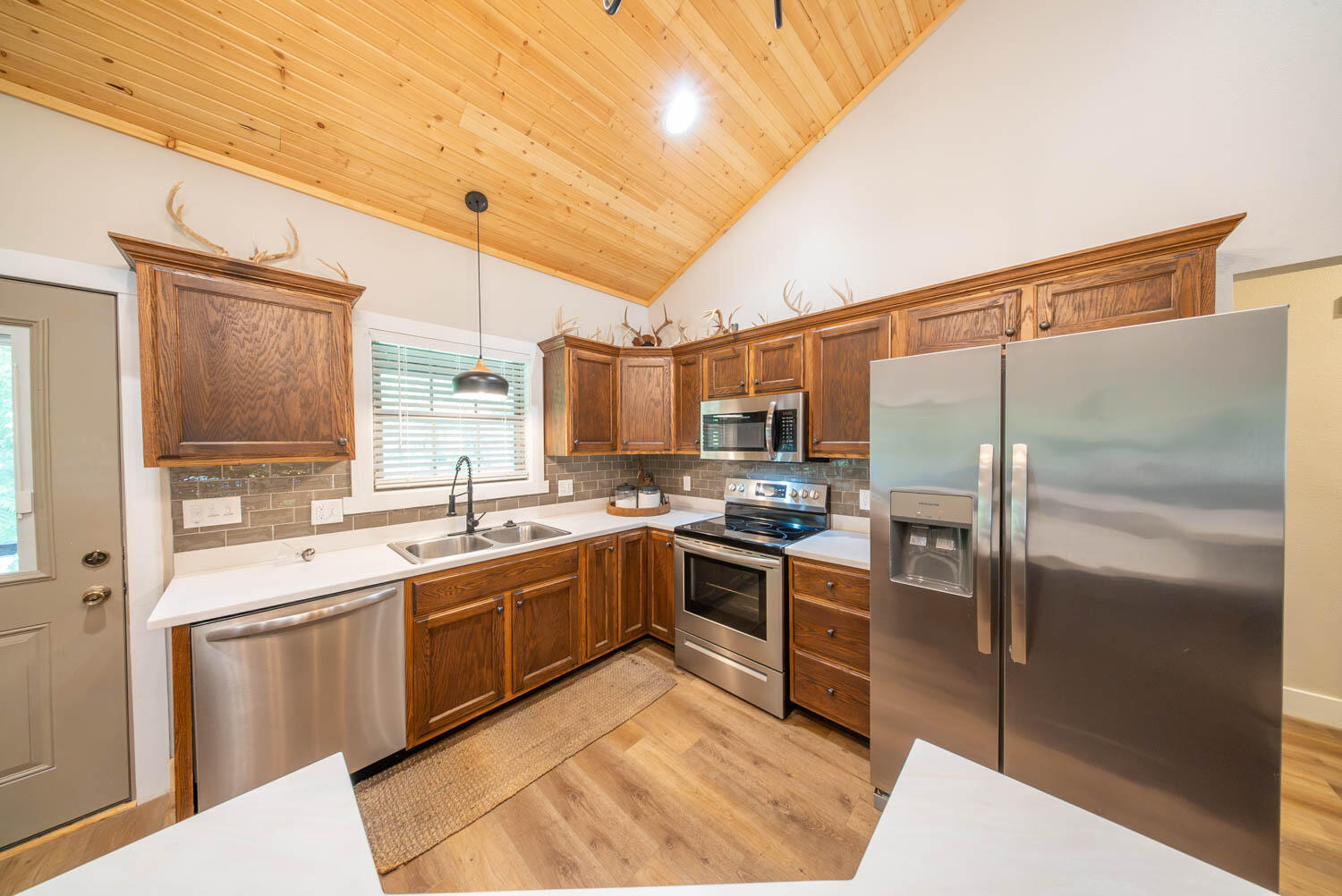 347 Big Trout Trail Property Photo 16